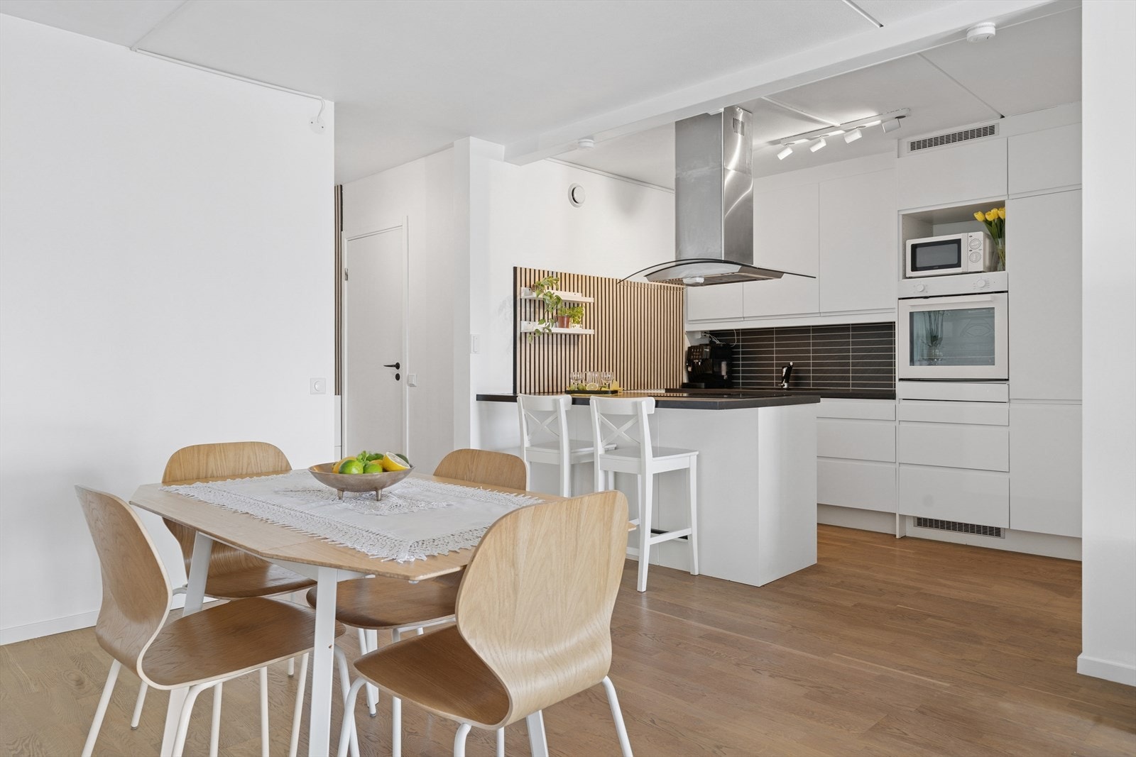 Lys to roms leilighet på Tranby i Lier. Galleribilde