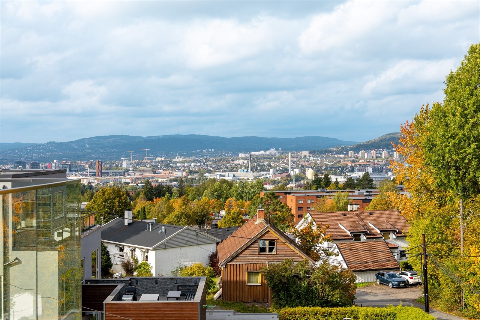 Nydelig utsikt ned mot Oslo by. Galleribilde
