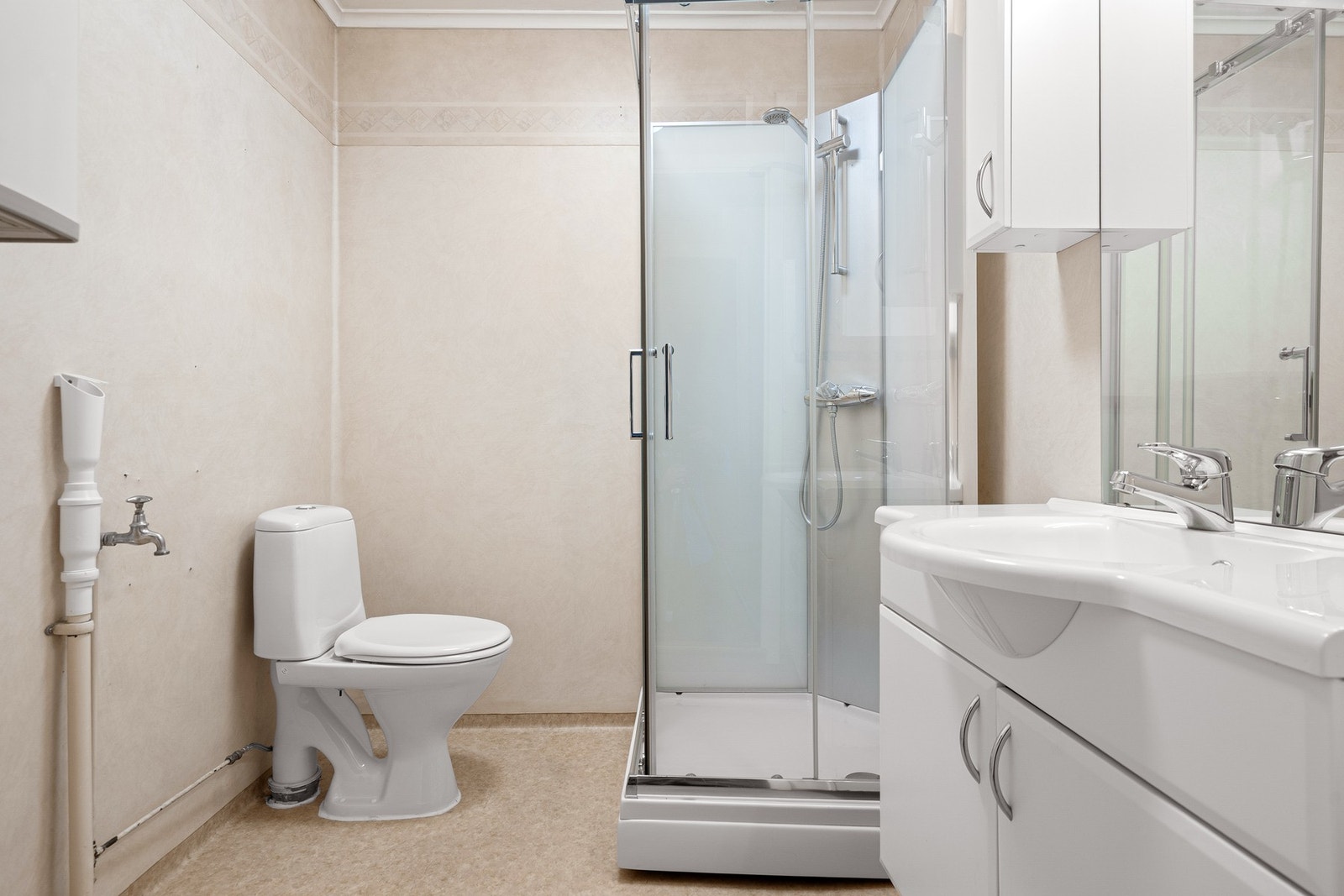 Kombinert bad/wc/vaskerom Galleribilde