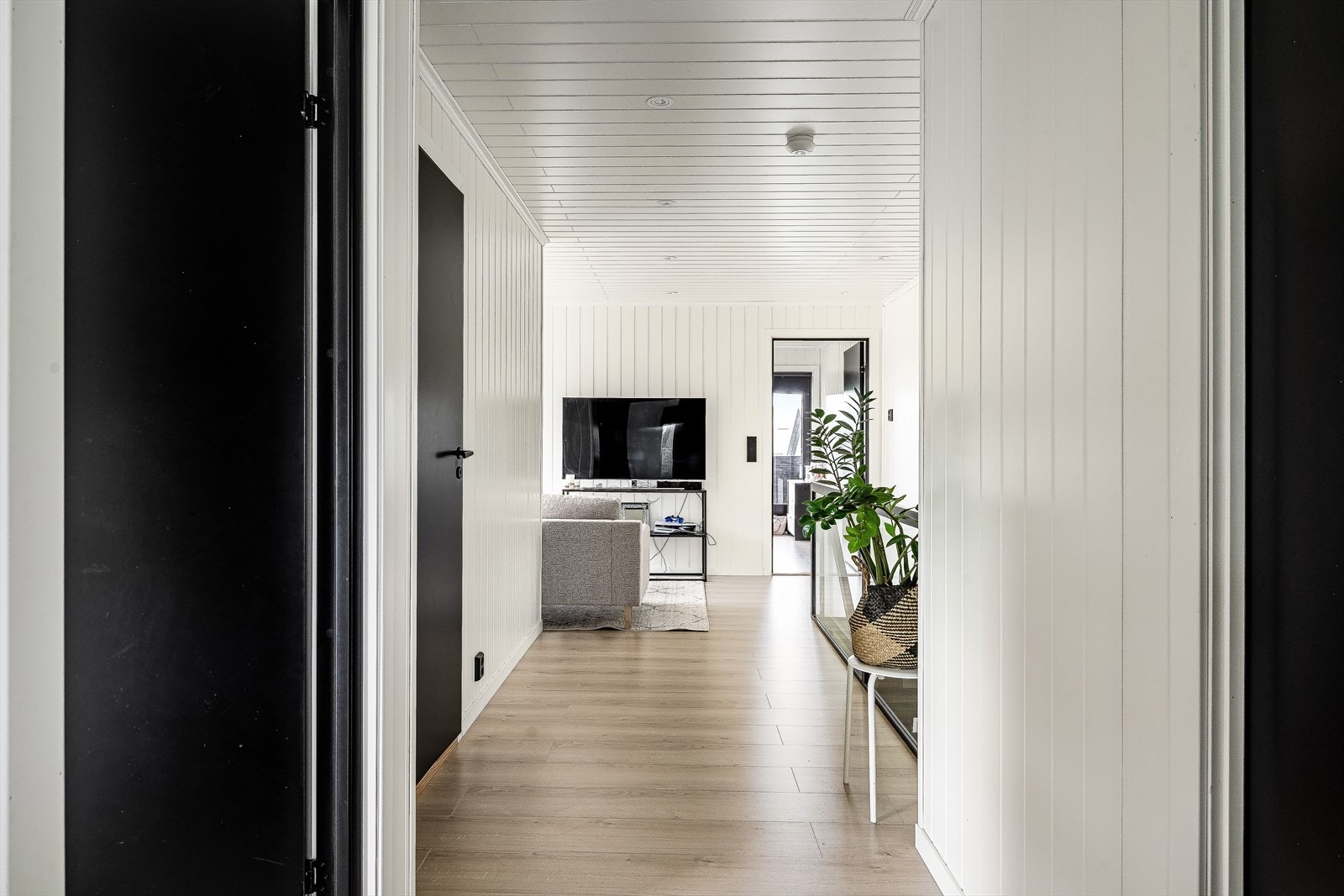 Boligen holder en gjennomgående god og moderne standard - her kan du flytte rett inn! Galleribilde