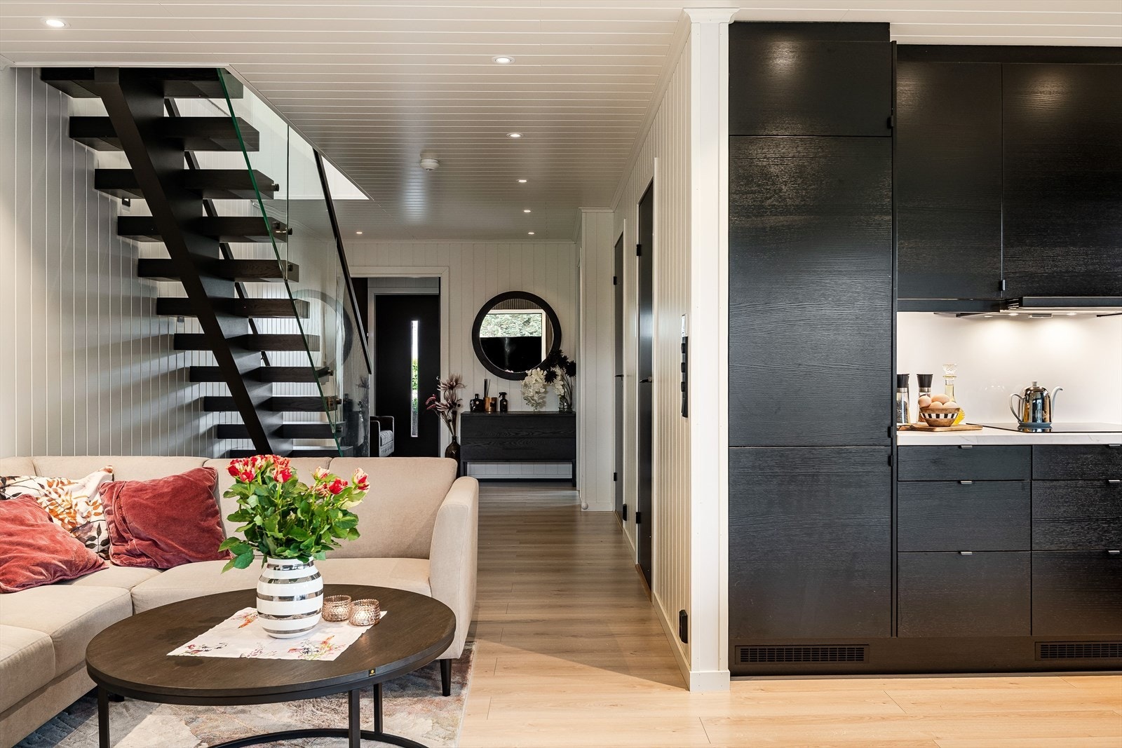 Boligen har balansert ventilasjon som sørger for et sunt og godt inneklima hele året. Galleribilde