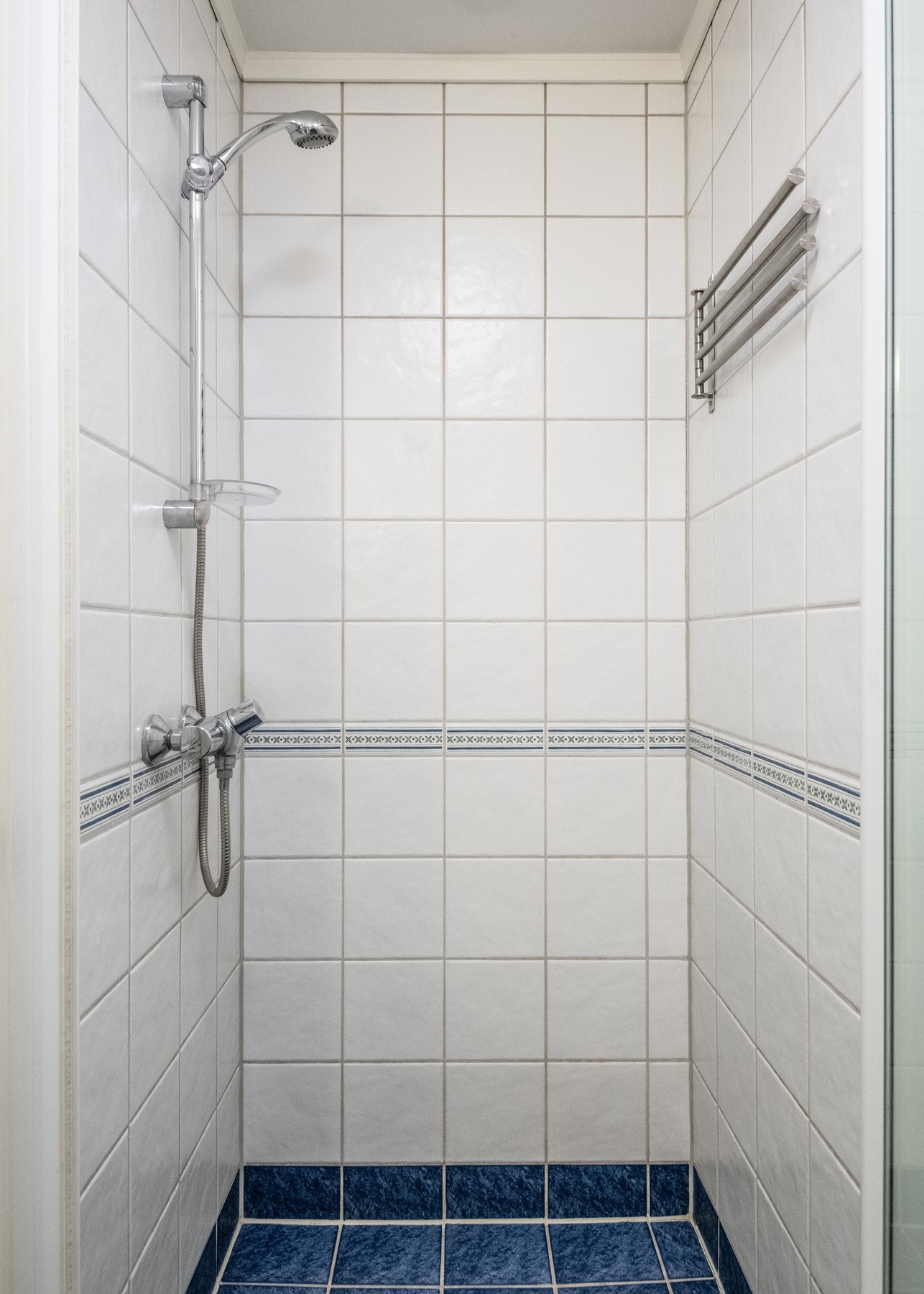 Åpen dusjløsning. Galleribilde