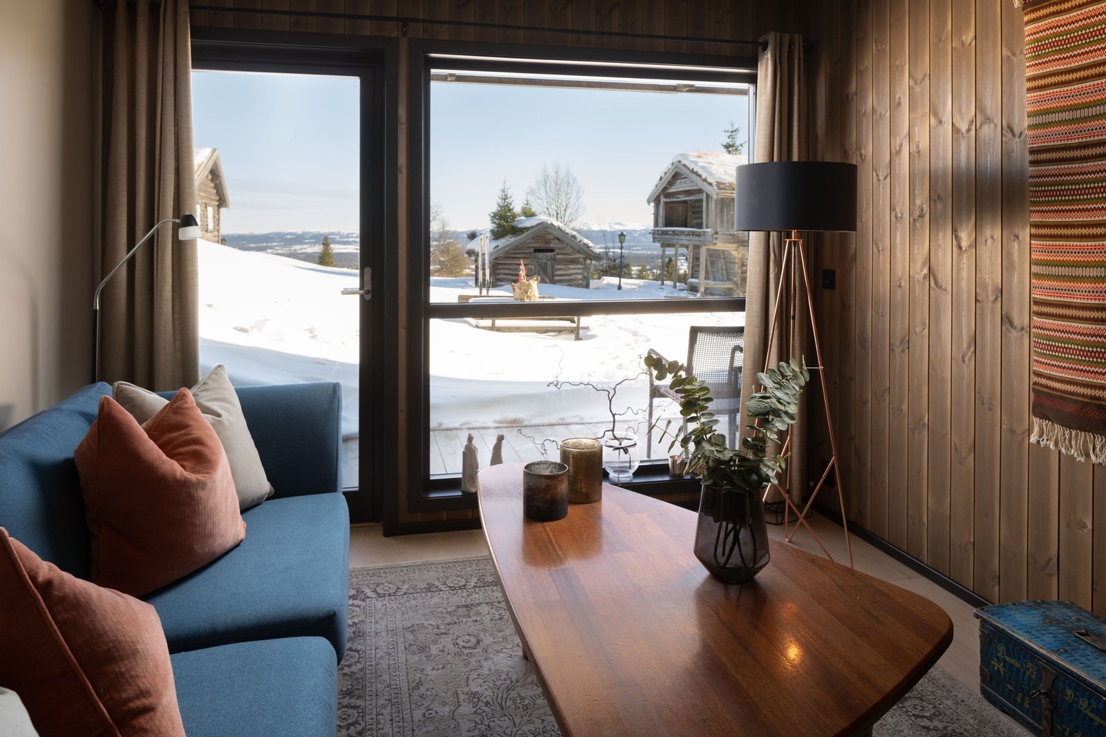 Stuen er innbydende og pent innredet. Galleribilde