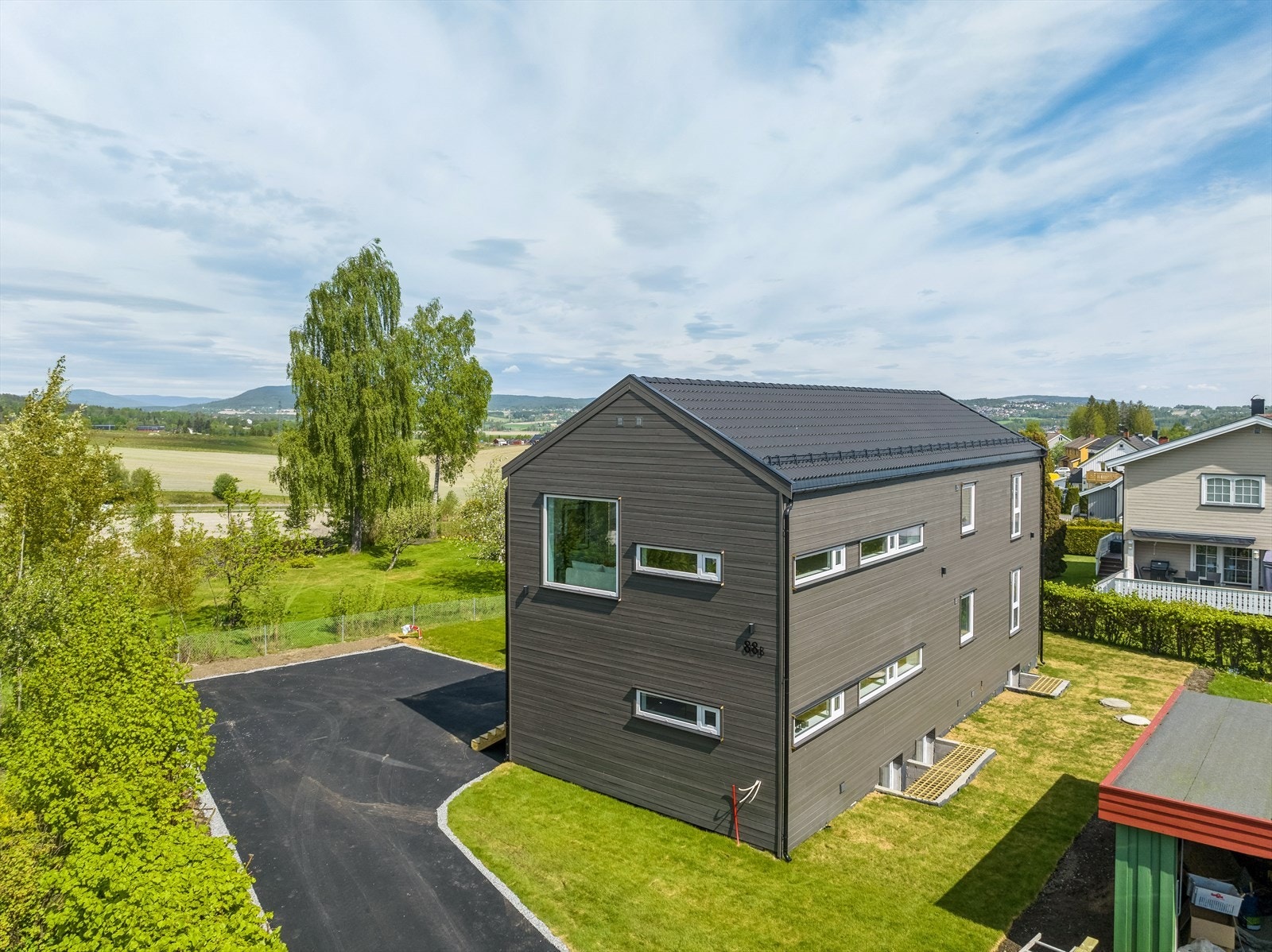 Nyoppført 1. og 2. etasje Galleribilde