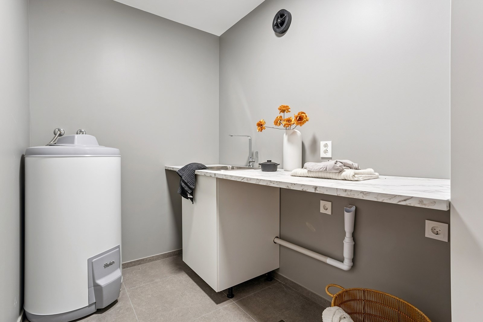 Vaskerom. Galleribilde