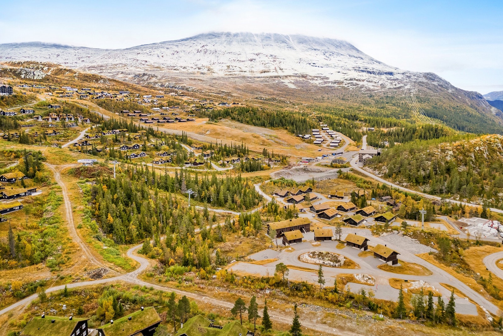 Moderne Leve-hytte med fantastisk beliggenhet midt i skisenteret Galleribilde