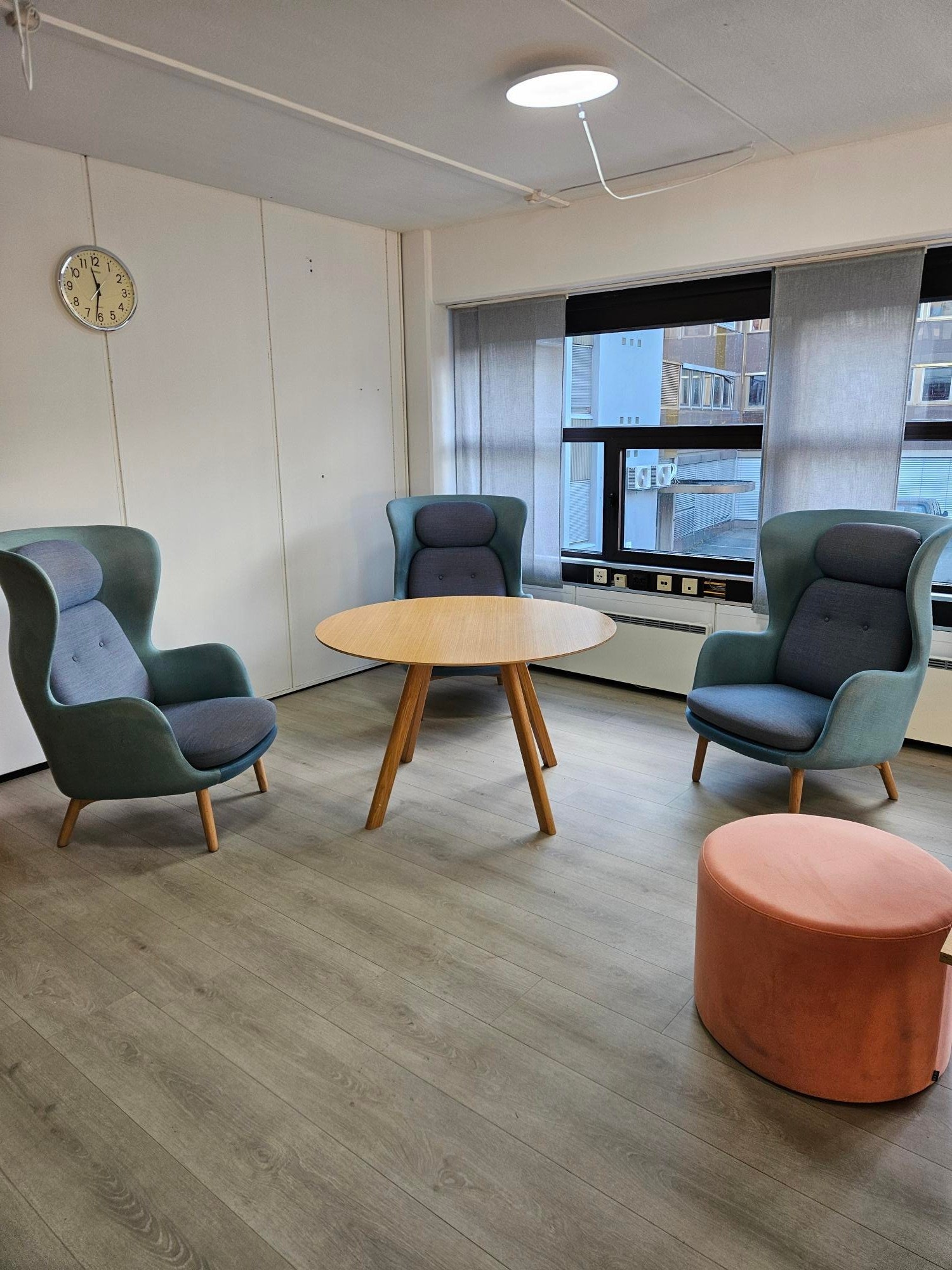 Liten sosialsone Galleribilde