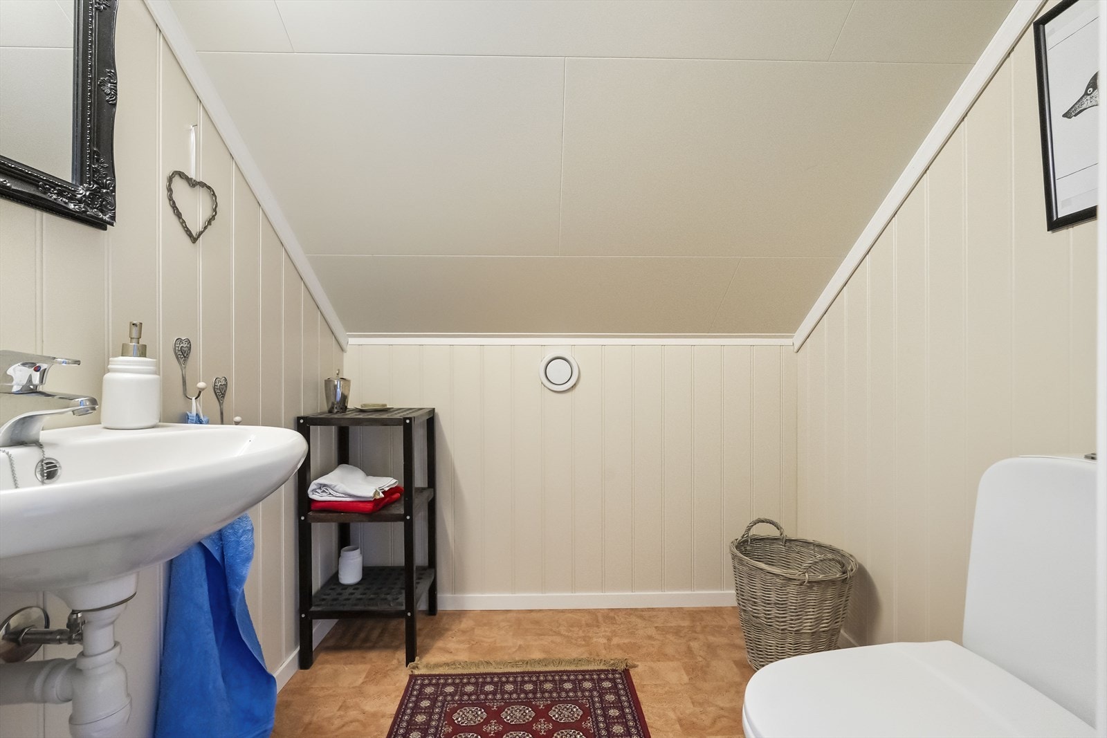 WC på loft Galleribilde