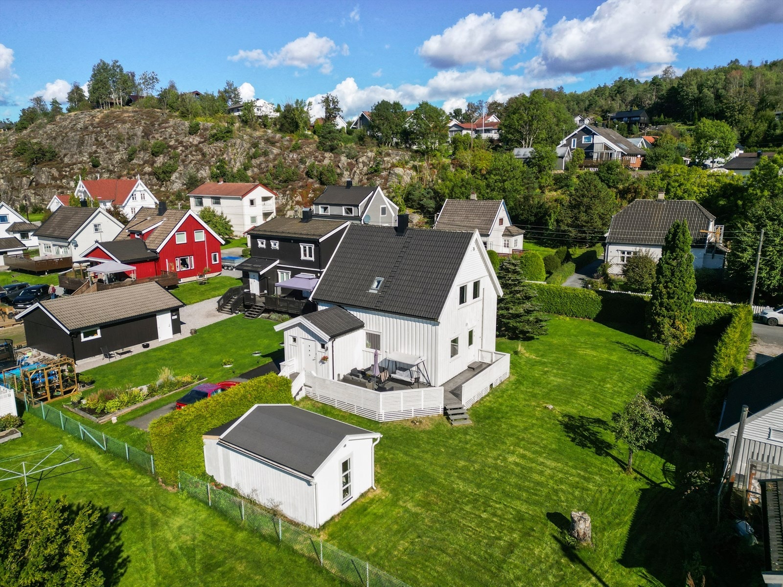 Mikael Lilletvedt v/DNB Eiendom presenterer Moaveien 9! Galleribilde