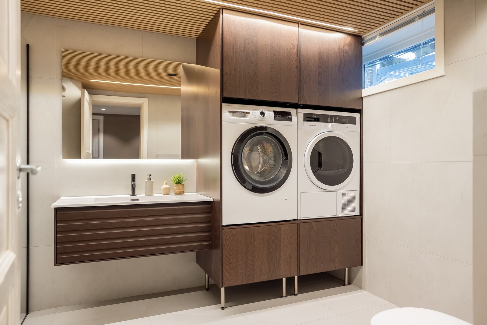 Leiligheten har to lekre bad (2025). Galleribilde