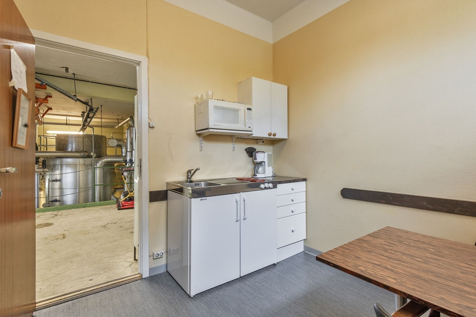 Minikjøkken/spiserom Galleribilde