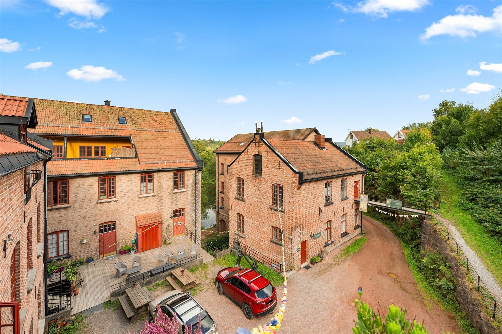 Fossekleiva kultursenter og Berger museum vil tilby unike kunst- og kulturopplevelser, og gi forståelsen av historiske sammenhenger og ulike kunstuttrykk. Galleribilde