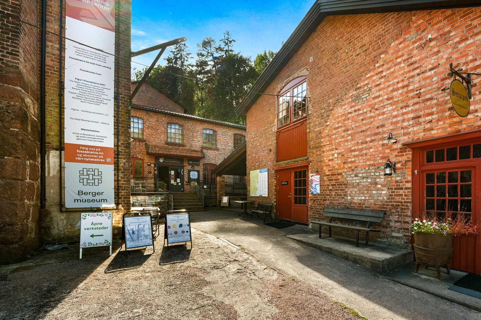 Fossekleiva kultursenter og Berger museum vil tilby unike kunst- og kulturopplevelser, og gi forståelsen av historiske sammenhenger og ulike kunstuttrykk. Galleribilde