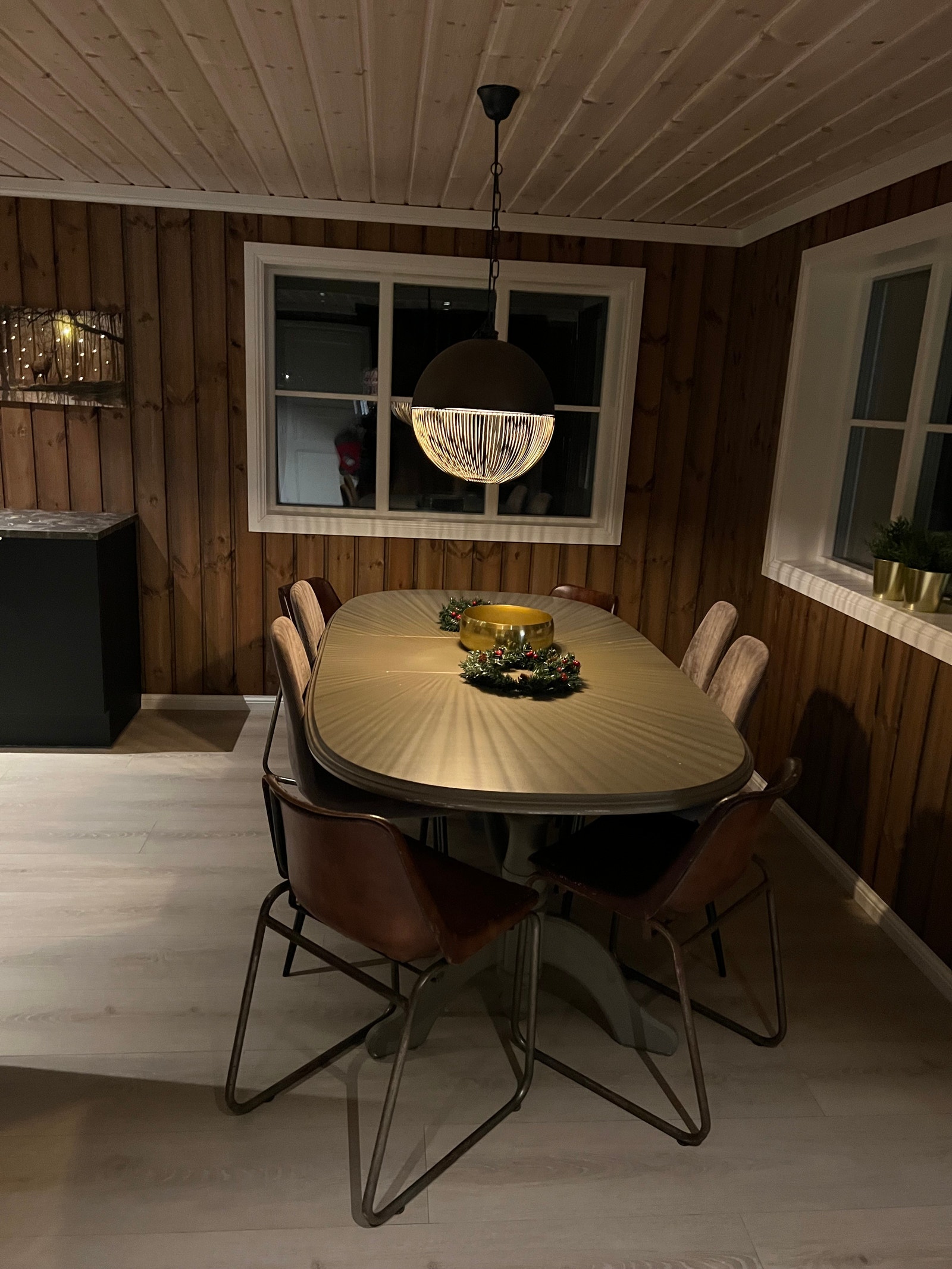 Møbler følger med Galleribilde