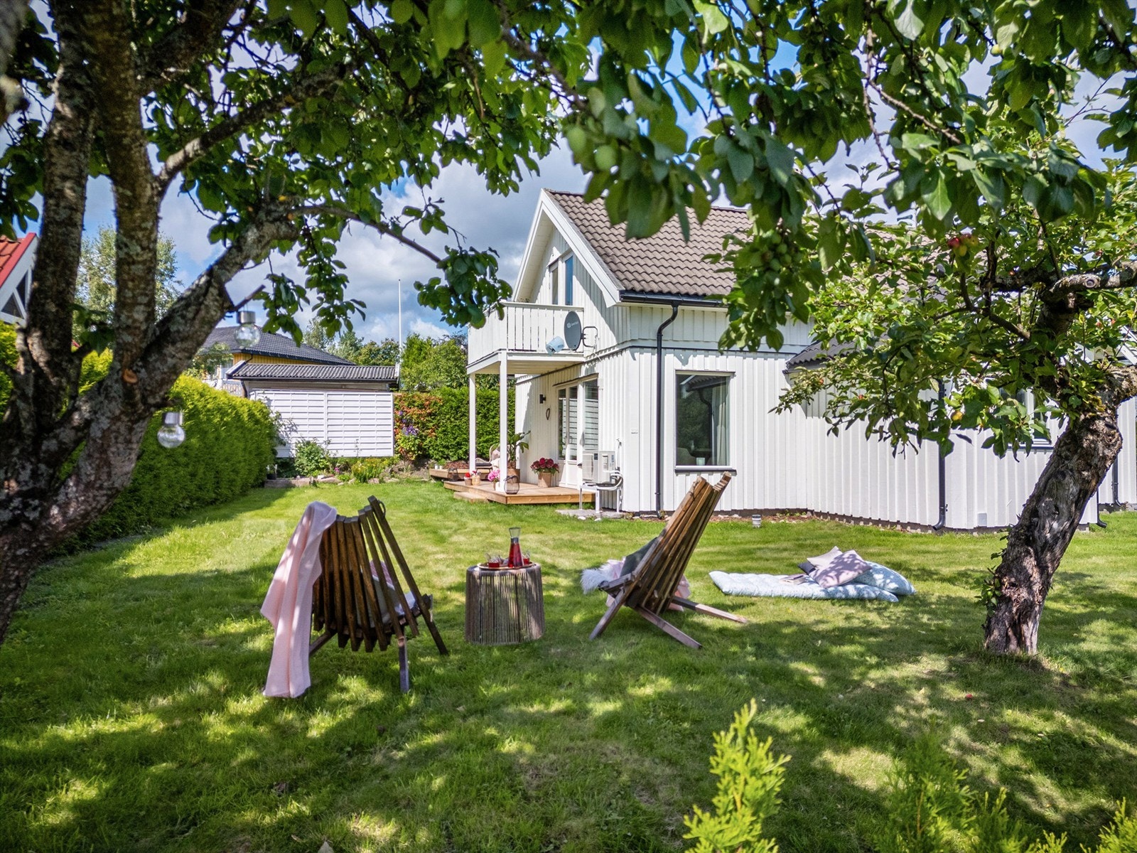 Delikat oppusset enebolig med 2 etasjer Galleribilde