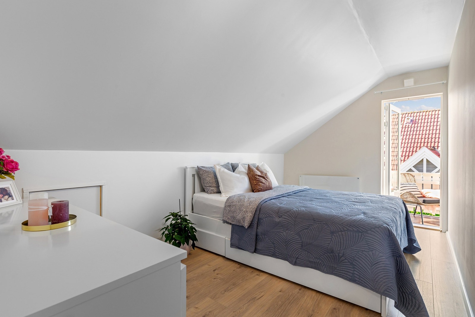 Soverom 3 med utgang til balkong Galleribilde