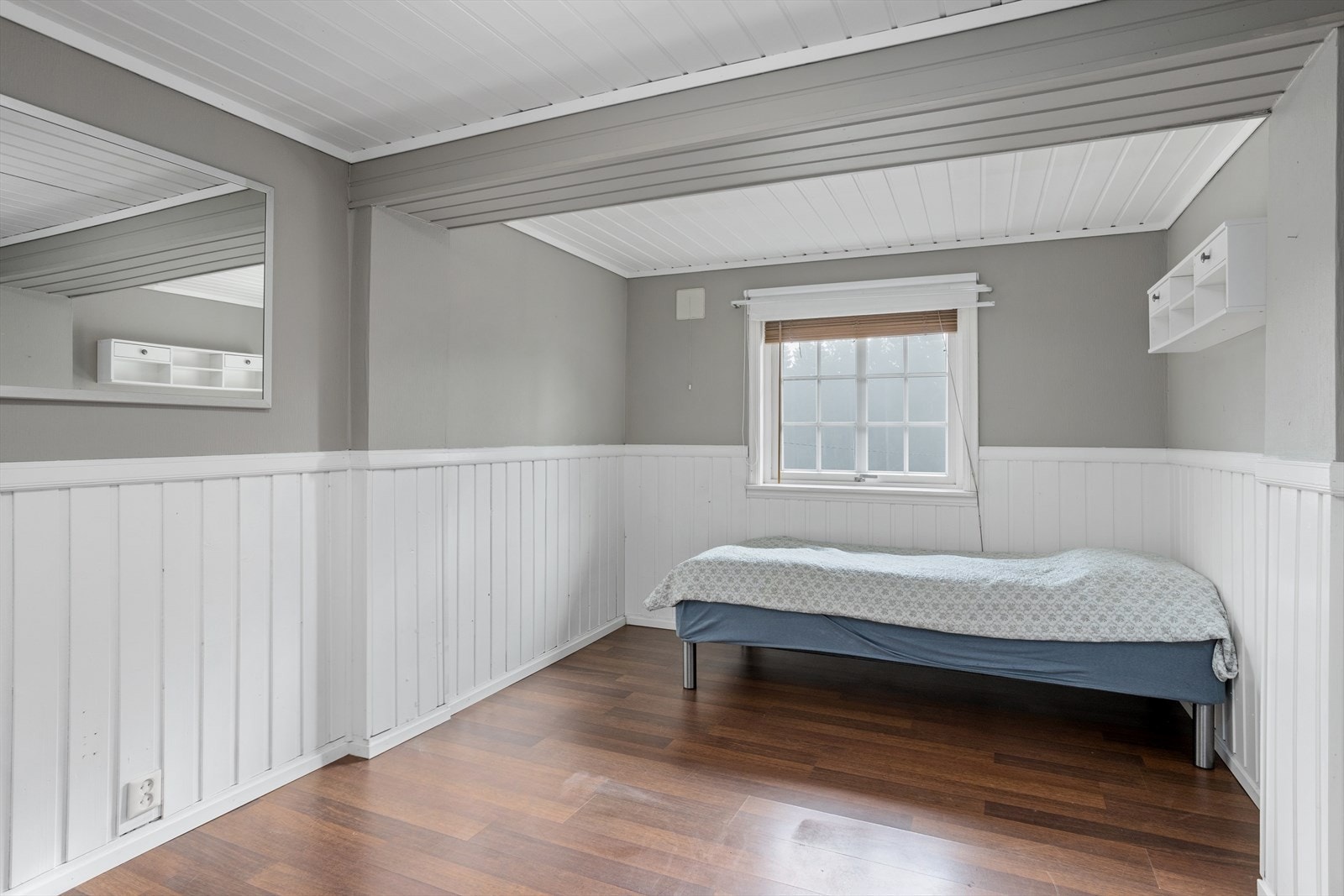 Soverom 1 - Beliggende til høyre for ENTRE. Galleribilde