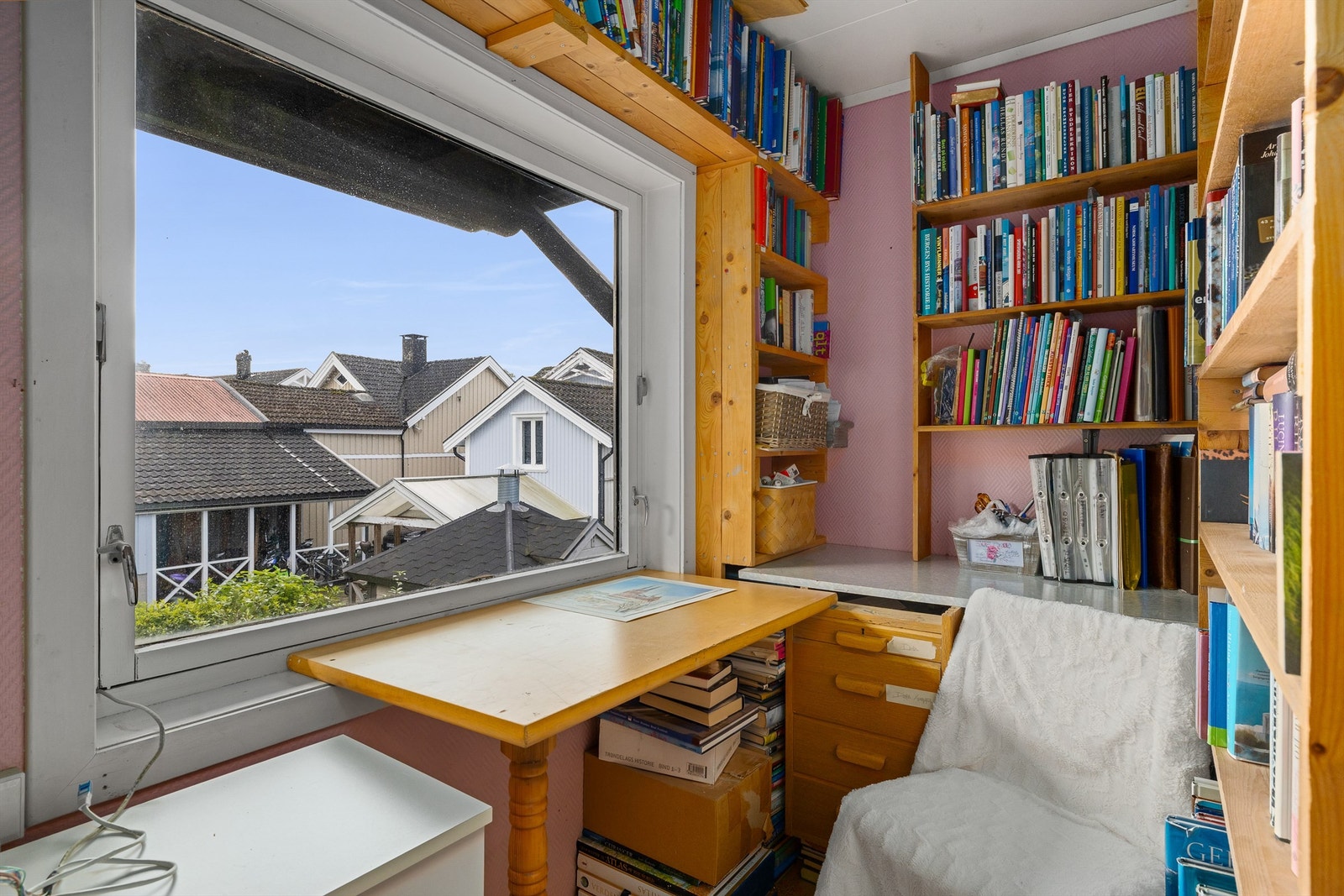 Tilbygg: Dette rommet kan enkelt gjøres om til walk-in skap for soverommet. Galleribilde