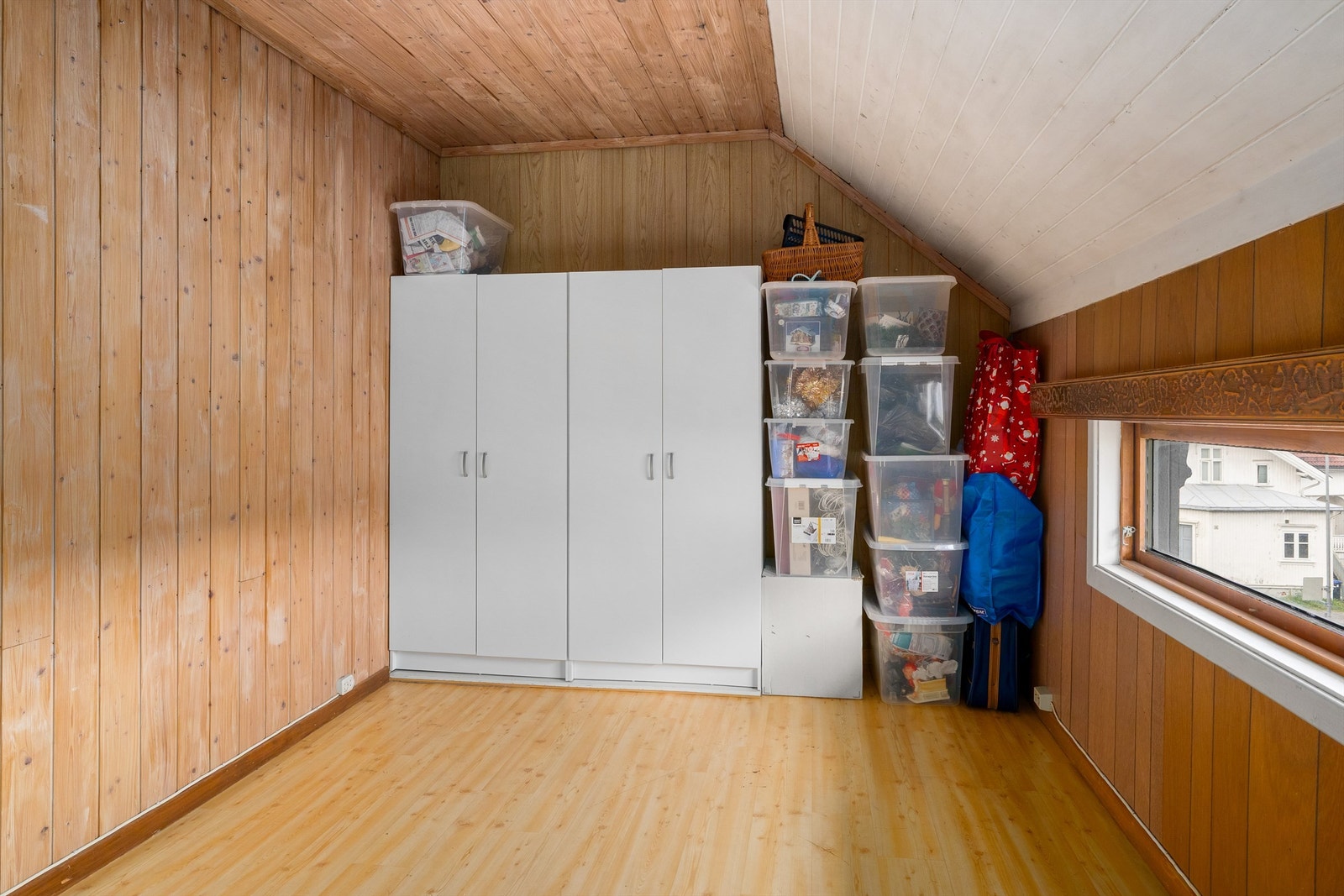 Opprinnelig del: Soverom 1 i 2.etasje. Galleribilde