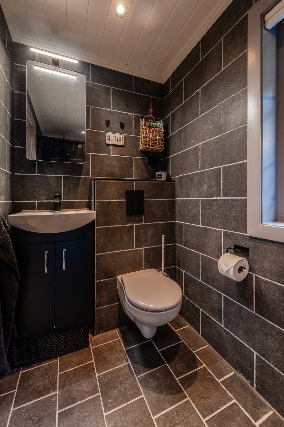 Unn deg selv en kveld med litt egenpleie på hytta Galleribilde