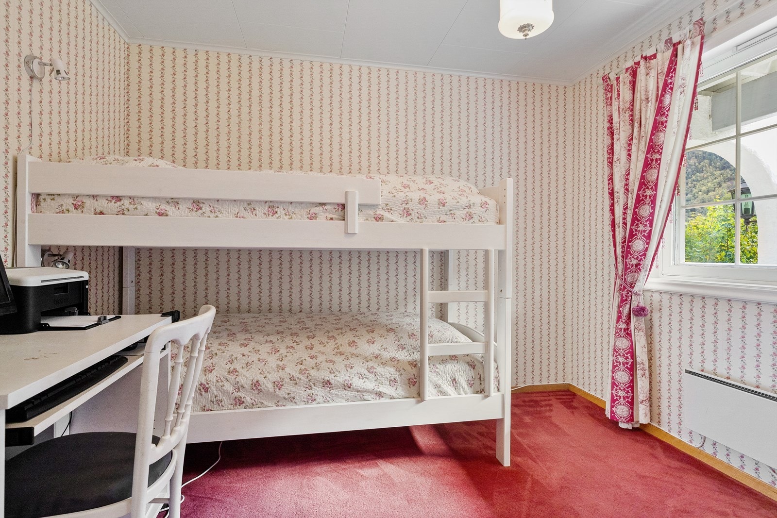 Soverom 2 underetasje Galleribilde