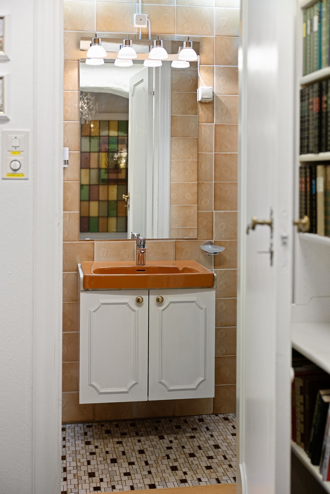 Bad underetasje Galleribilde