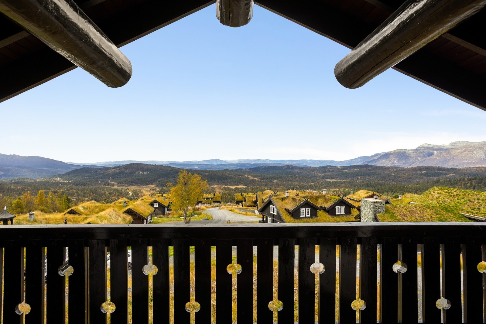 Fra verandaen i 2.etasje er det nydelig utsikt Galleribilde