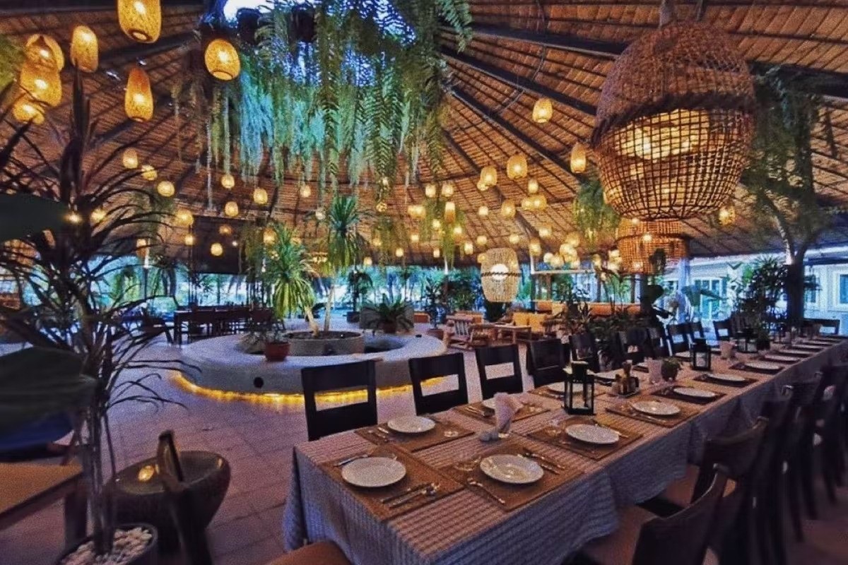 Restaurant inne på området Galleribilde