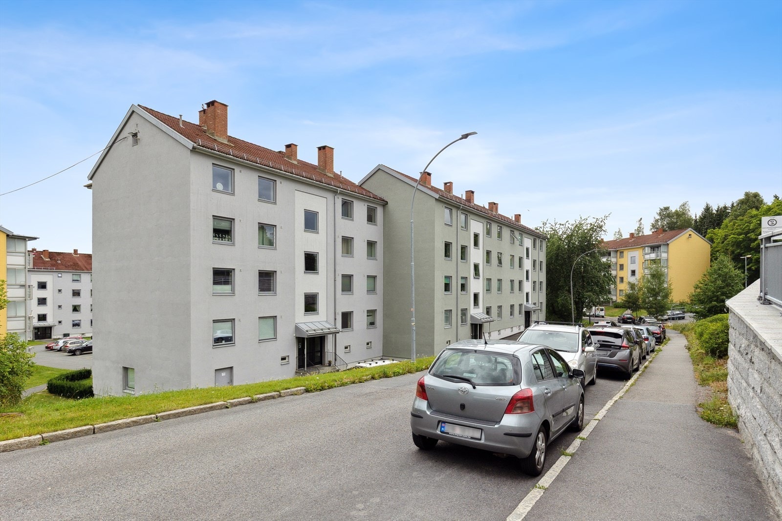 I tillegg til dagligvarebutikker og et godt utvalg av offentlig transport i umiddelbar nærhet, byr nærområdet også på flotte grøntområder. Galleribilde