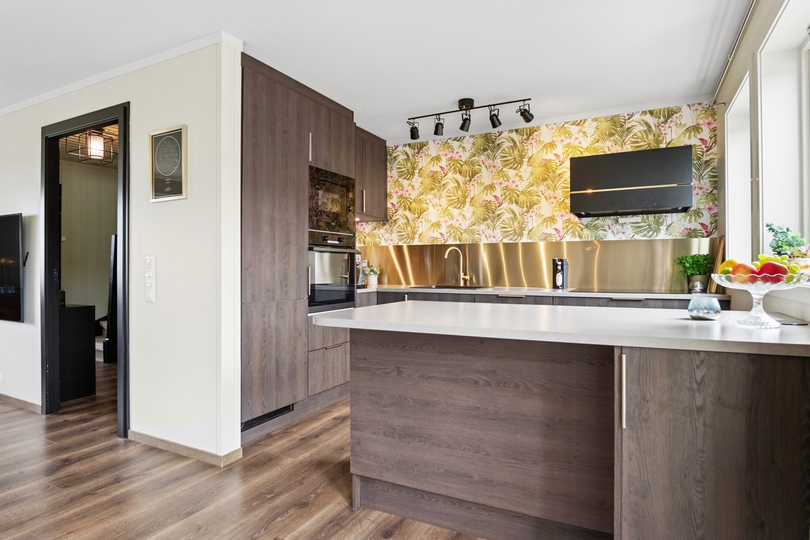 Nytt, lekkert kjøkken fra 2022. Galleribilde