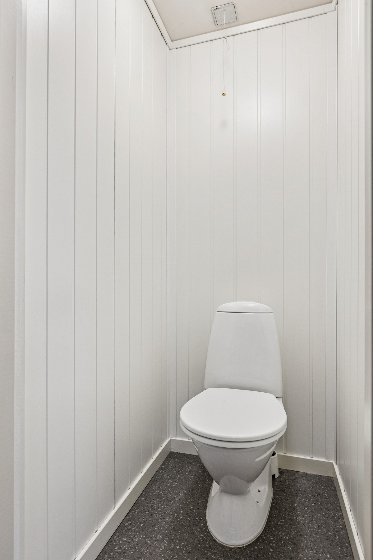 Praktisk separat toalett. Galleribilde