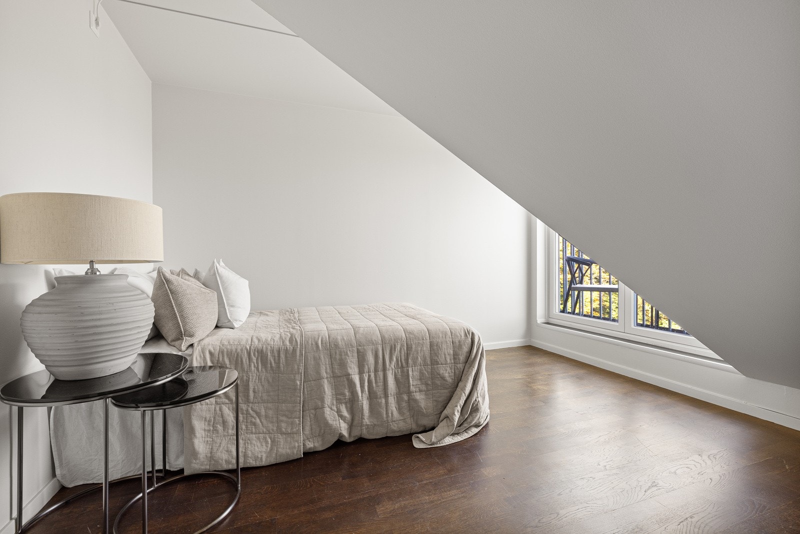 Soverom. Galleribilde