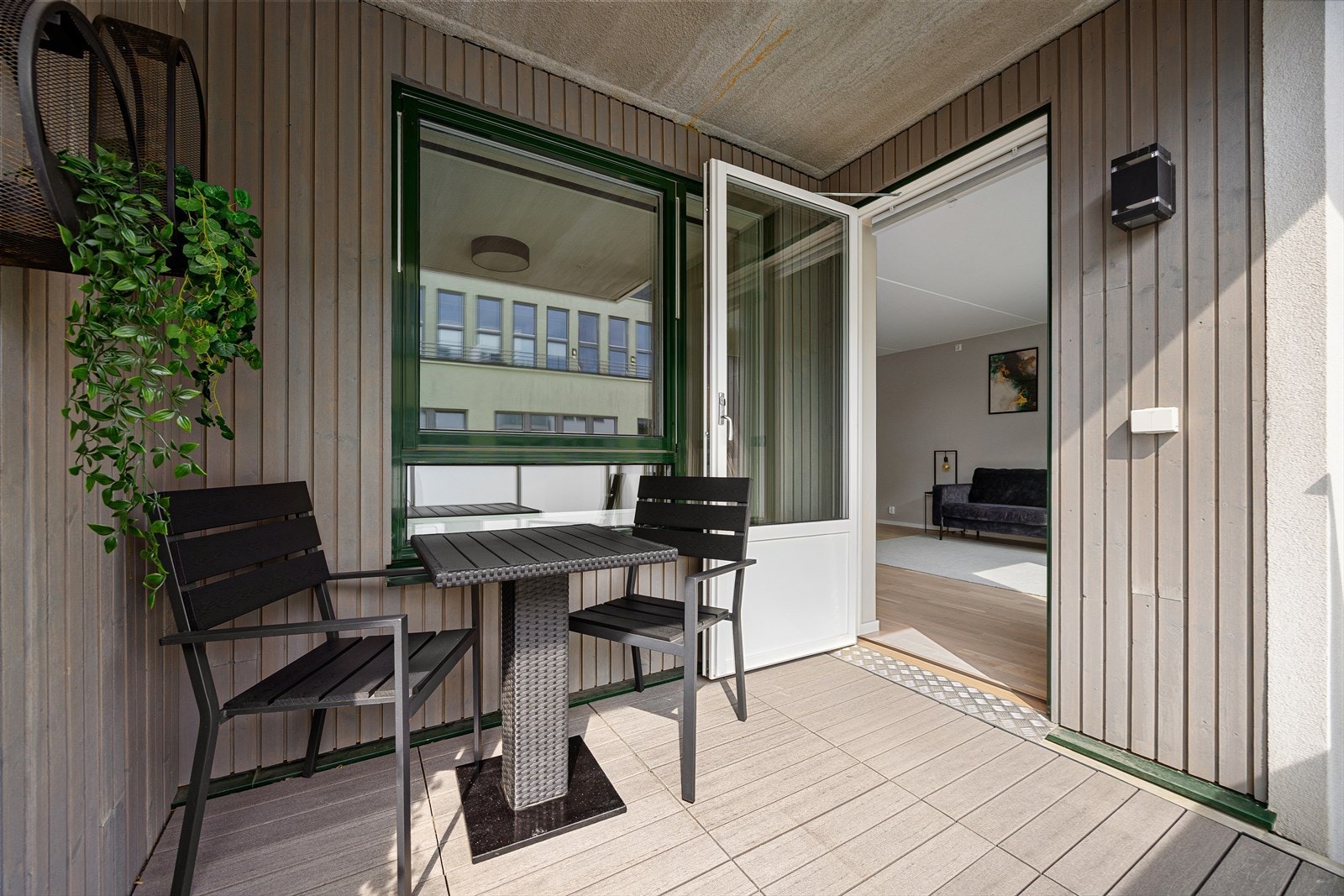 Hyggelig og tilbaketrukket. Galleribilde
