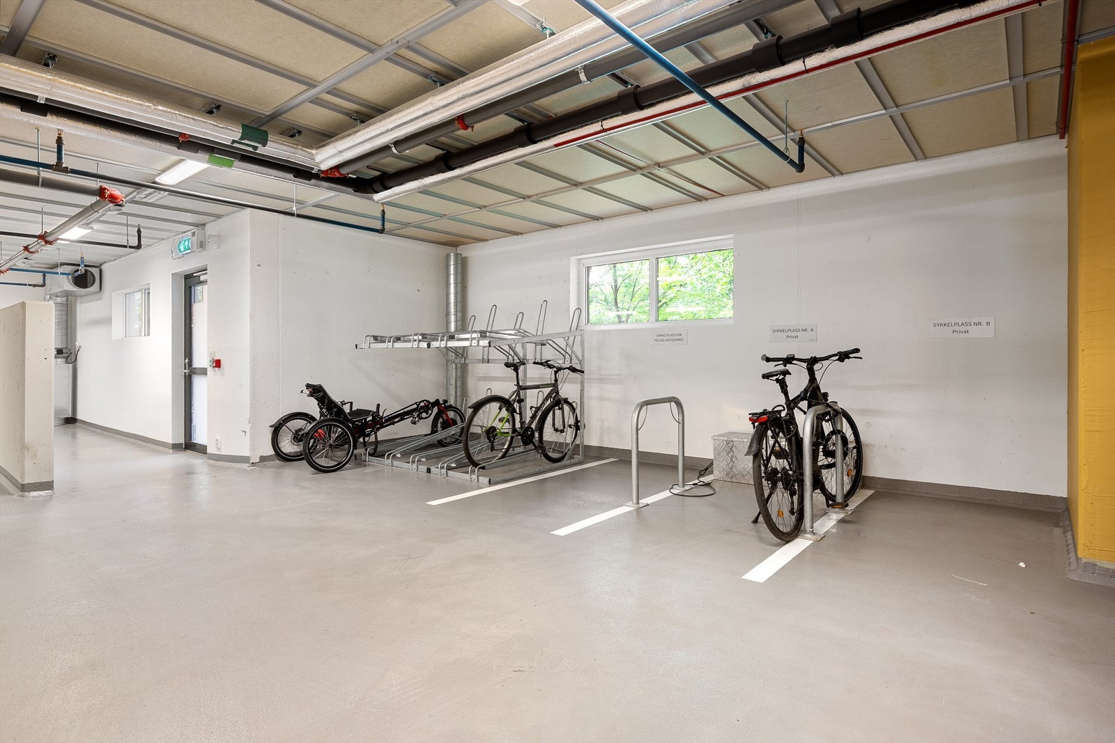 Felles sykkelrom i byggets 1. etasje. Galleribilde