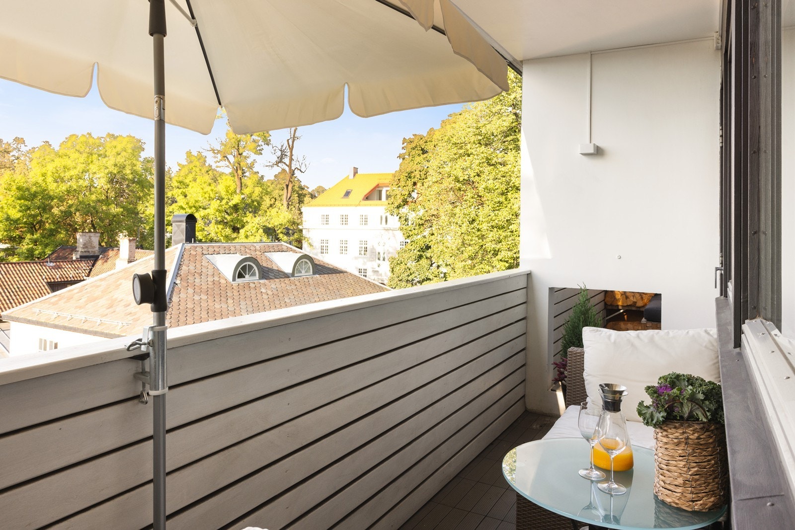 Her treffer solen til sen kveld Galleribilde