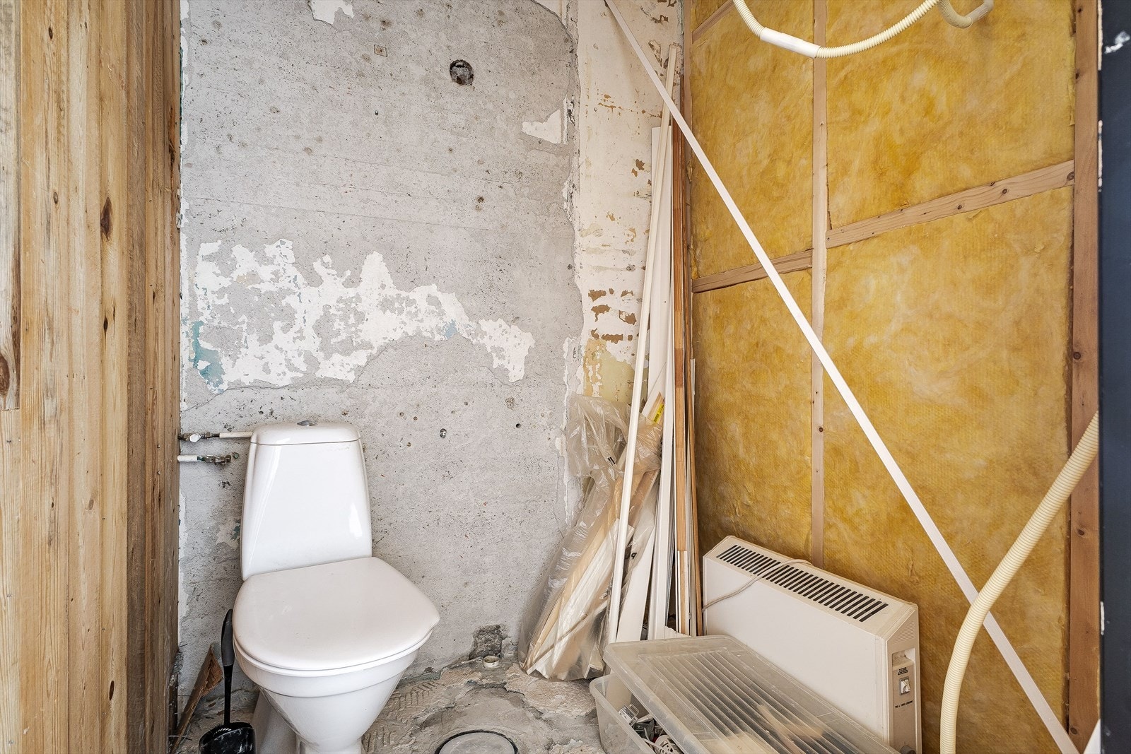 Selger har revet ned bad og her må kjøper bygge det opp igjen Galleribilde