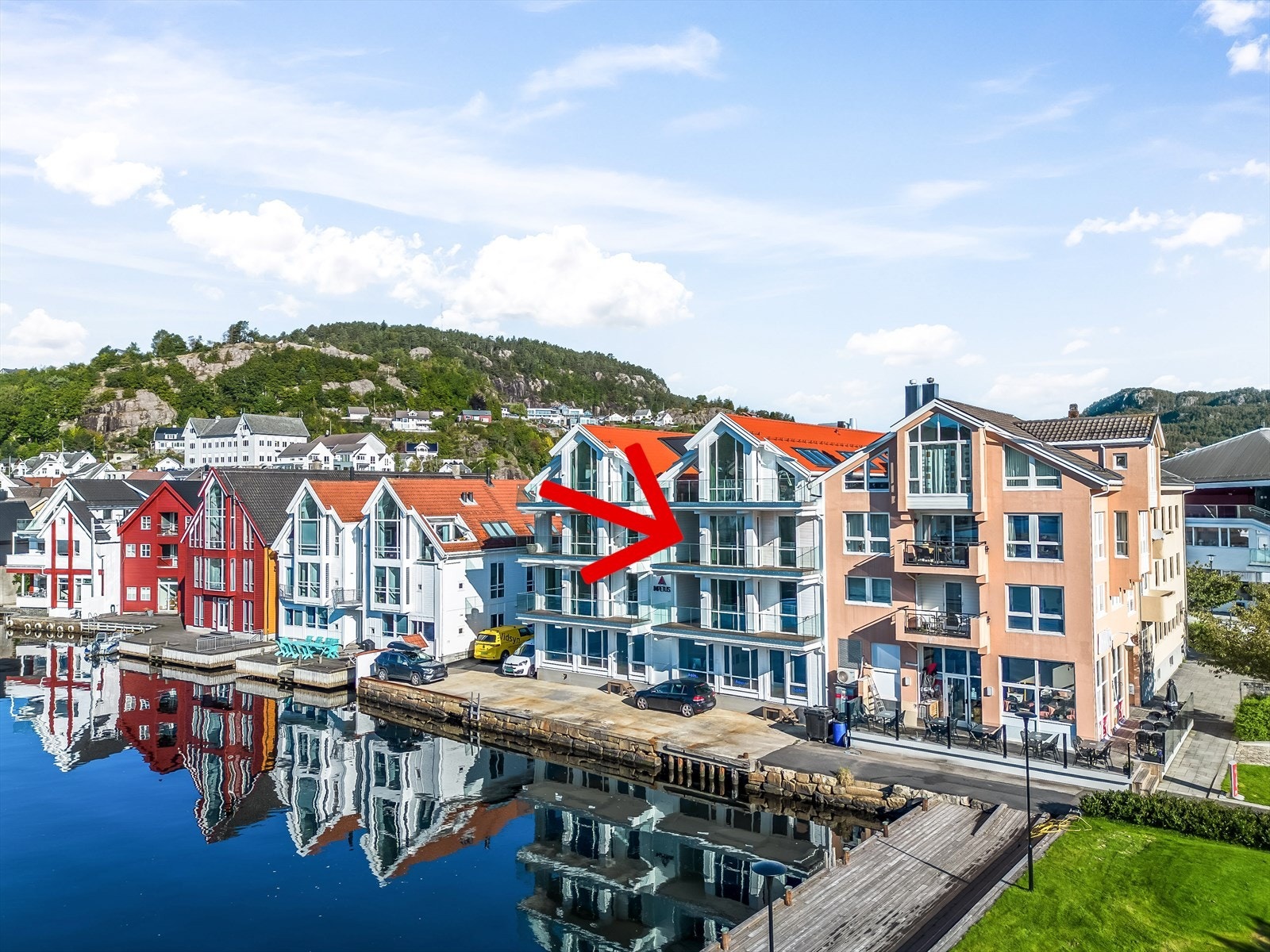 Velkommen til Strandgaten 34 - Ny romslig leilighet i 3 etasje. Galleribilde