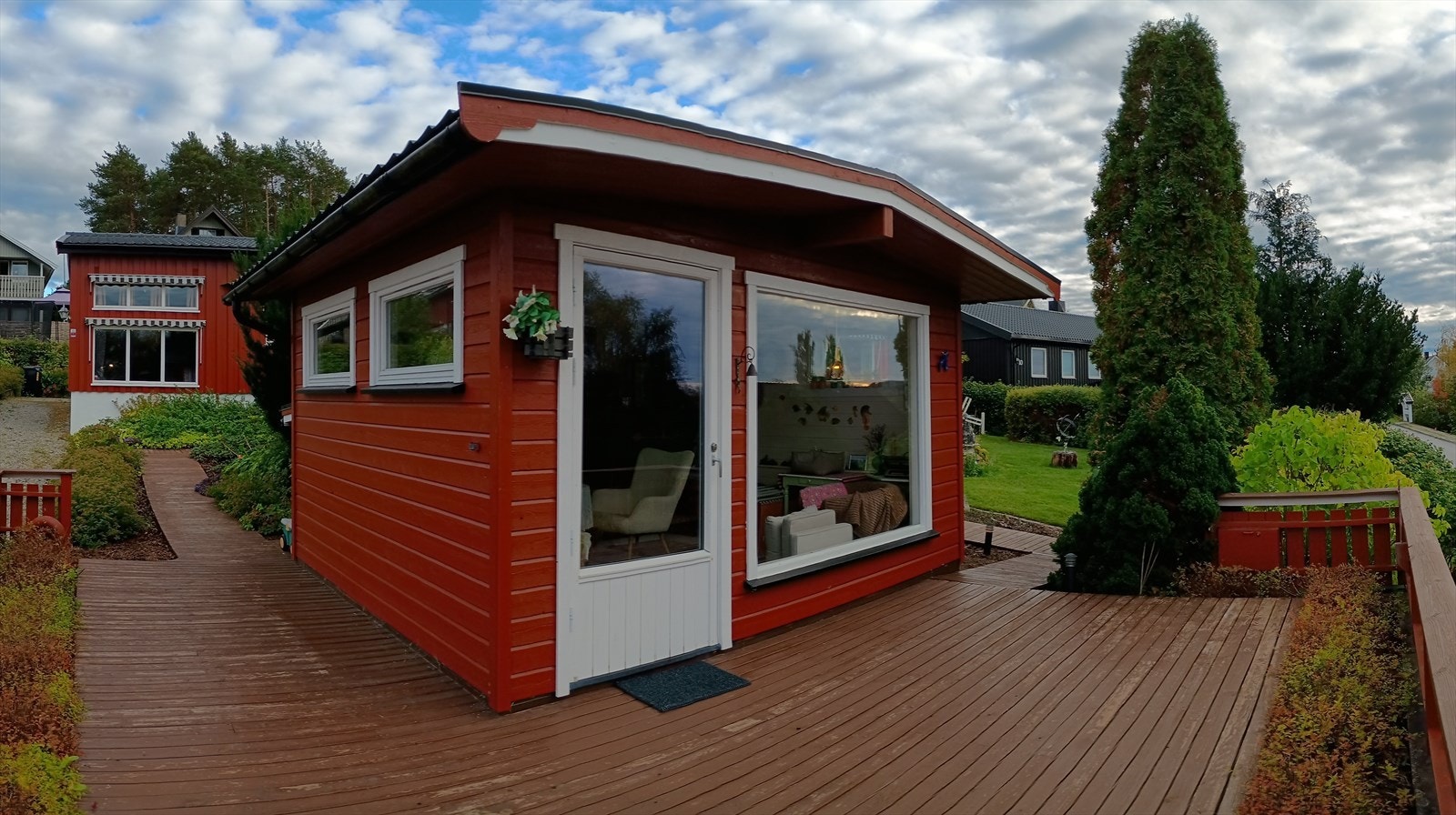 Utestue plassert oppå garasjen. Galleribilde