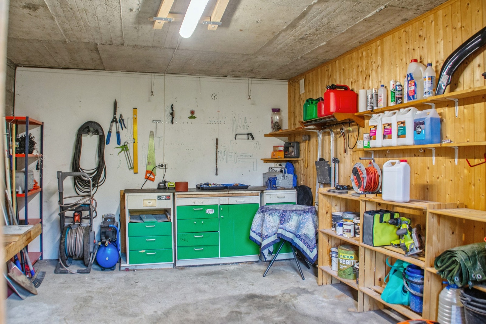 Bod med utvendig adkomst Galleribilde