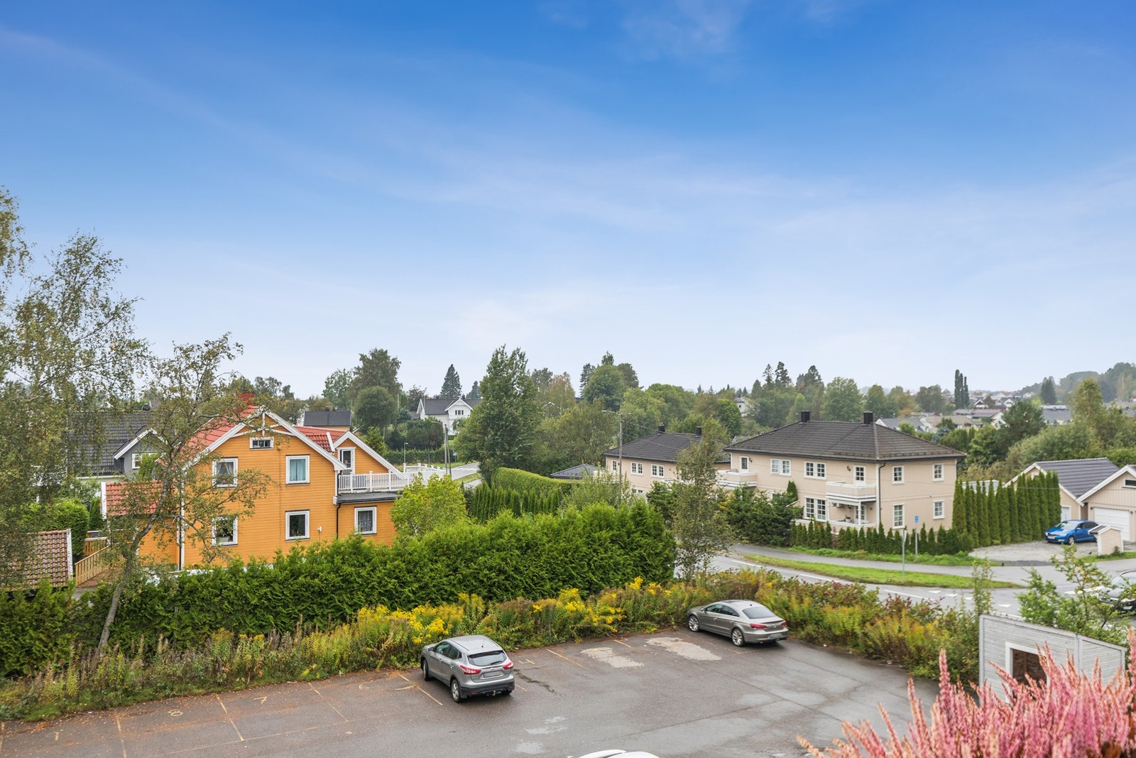 Med den vestvendte balkongen kan du nyte gode solrike forhold. Galleribilde