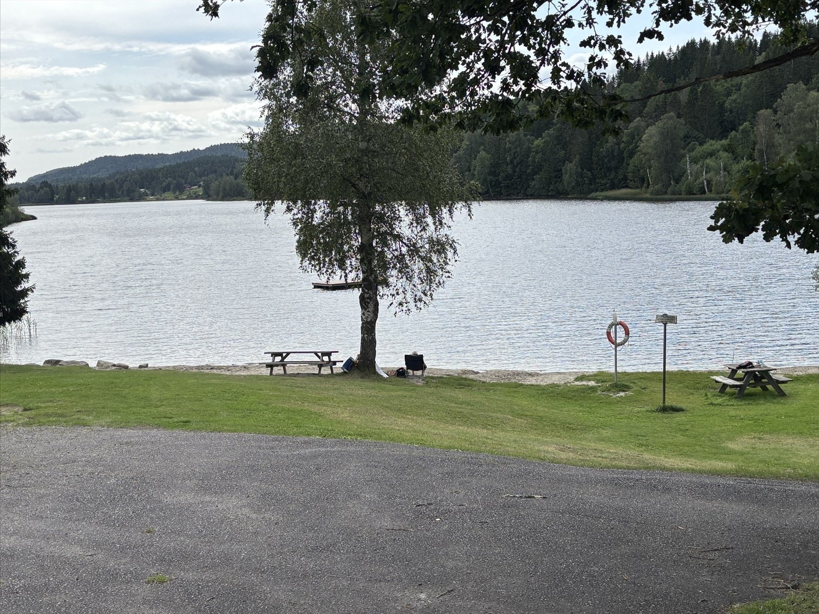 Badestrand på nedsiden Galleribilde