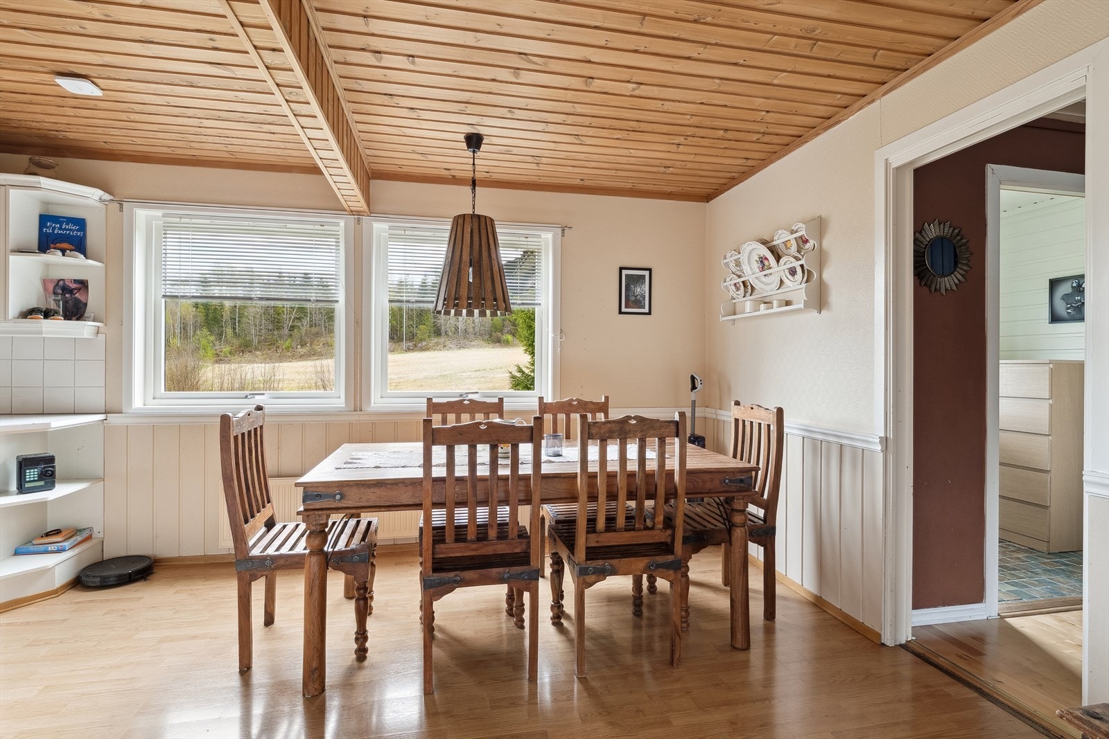 God spiseplass på kjøkken Galleribilde