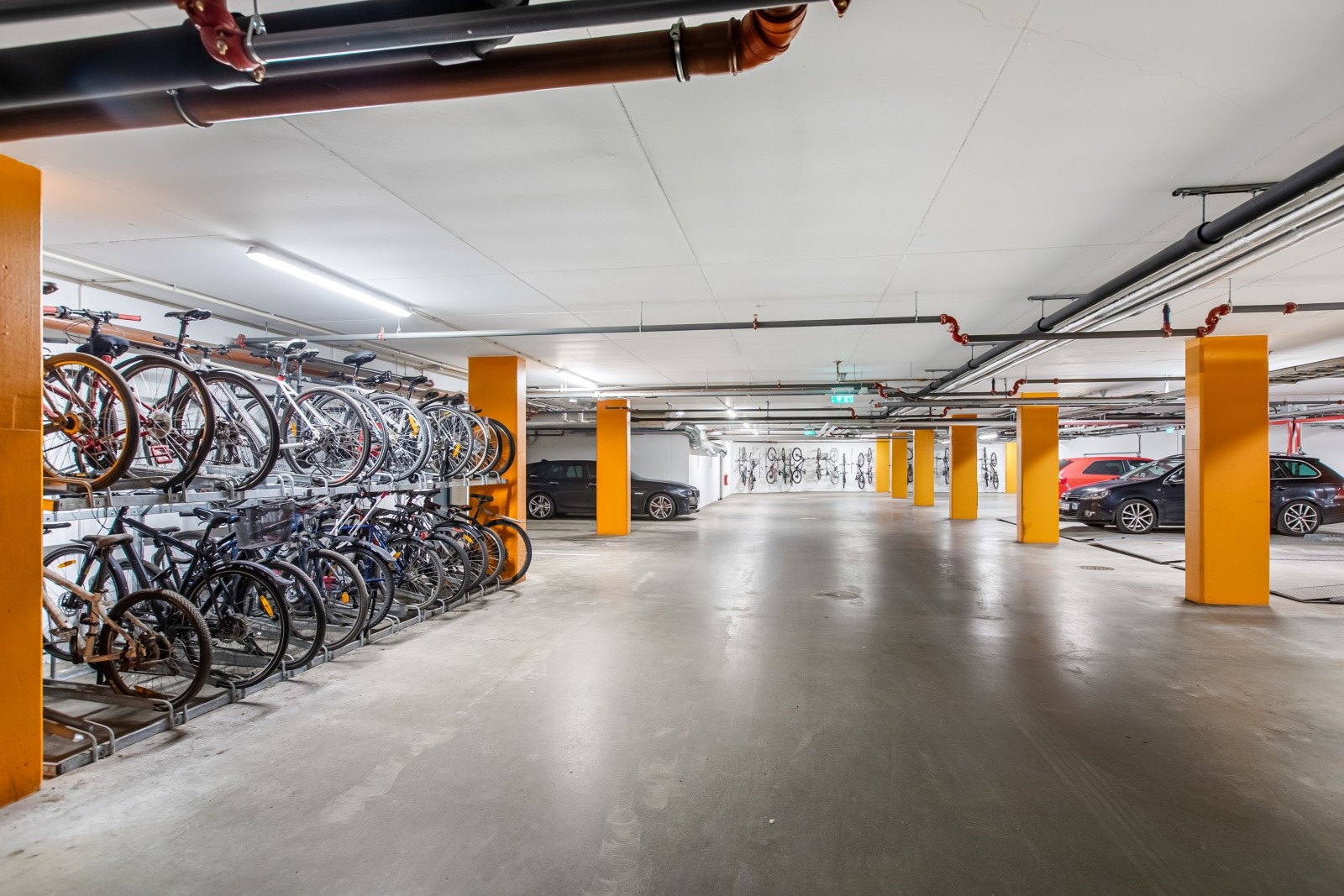 I tillegg er det god plass for sykler. Galleribilde