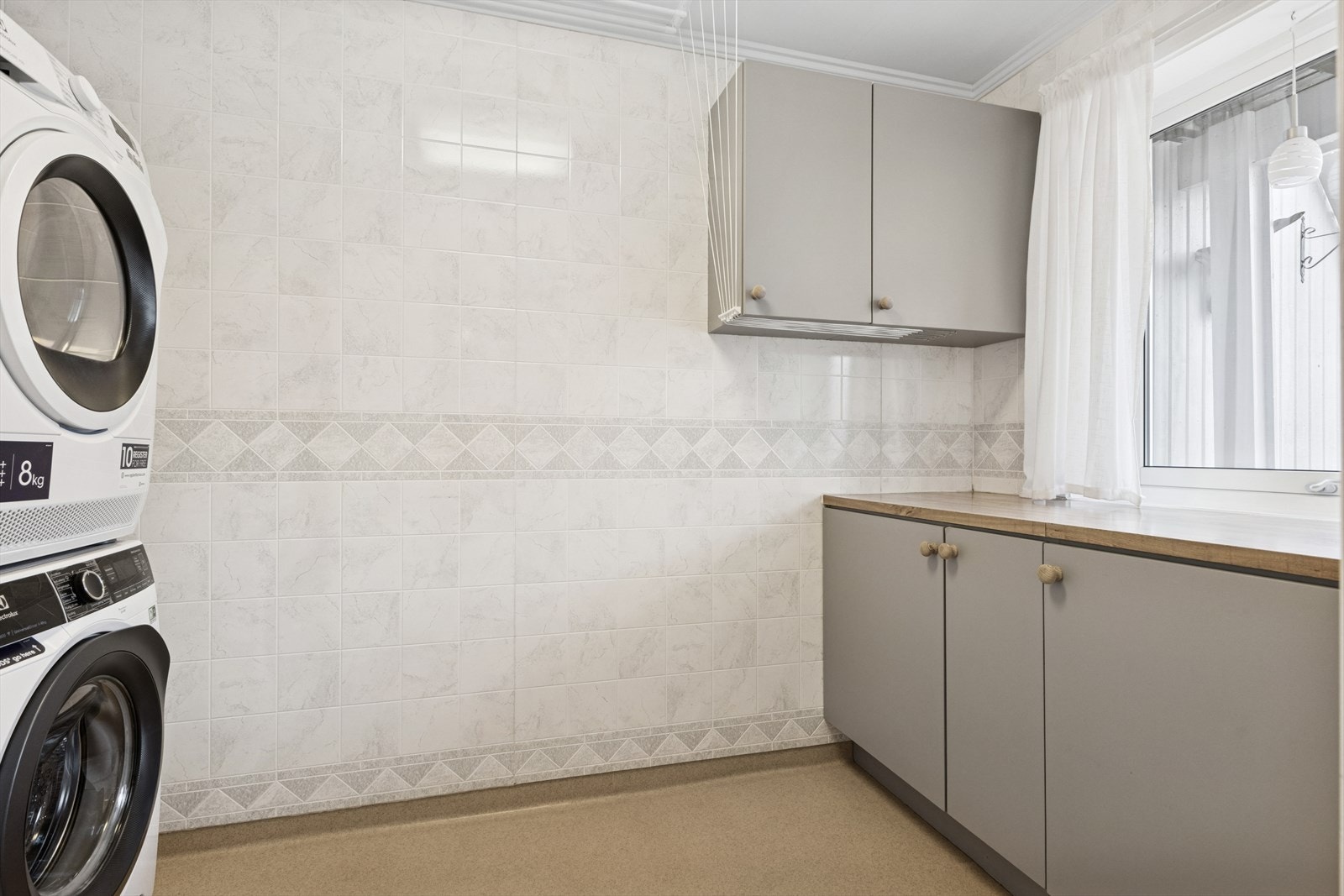 Vaskerom Galleribilde