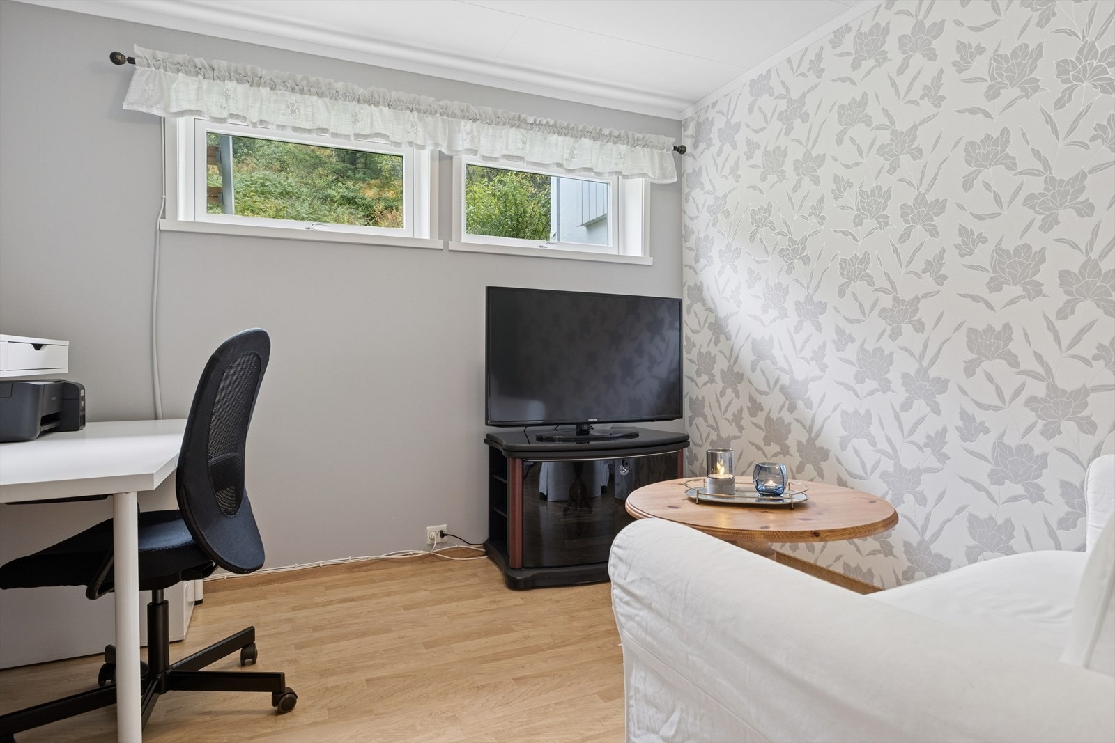 Soverom/ Kontor i tilknytning til stue Galleribilde