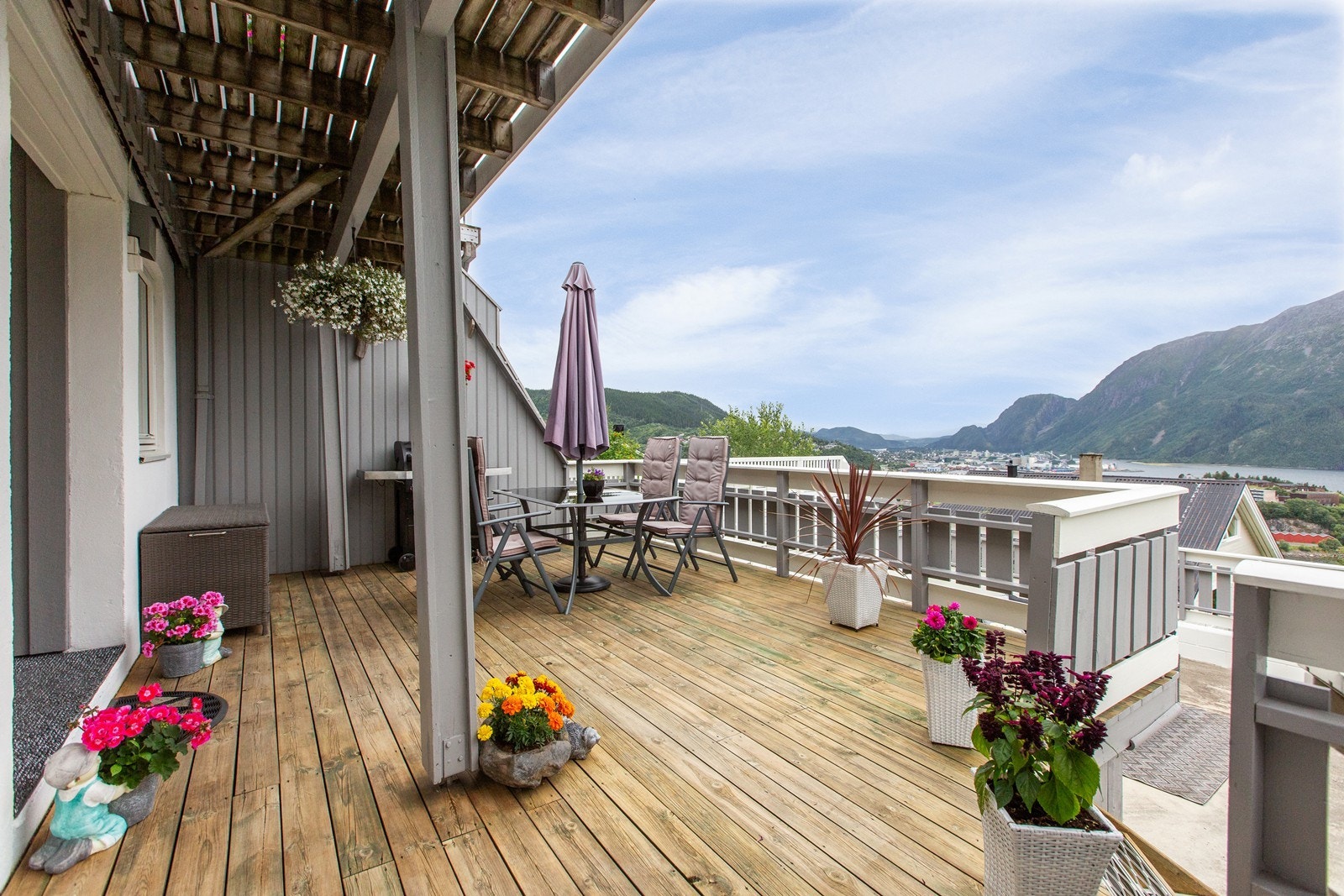 Inngangsparti Galleribilde