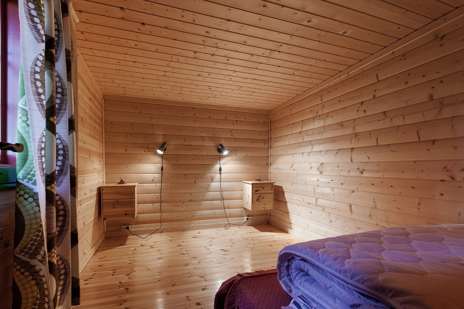 Det er totalt 3 soverom i hytta. Galleribilde