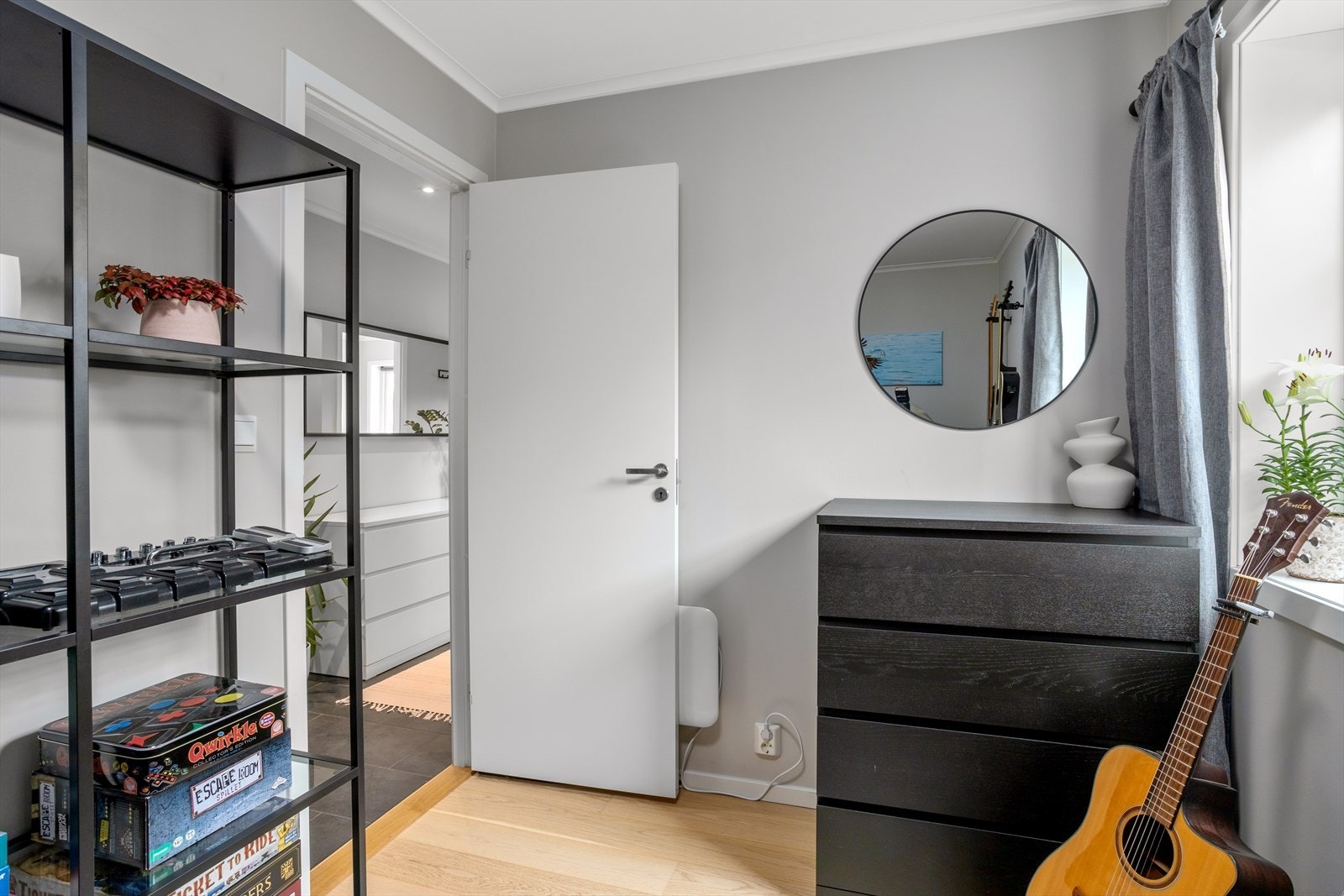 Kontor/soverom. Galleribilde