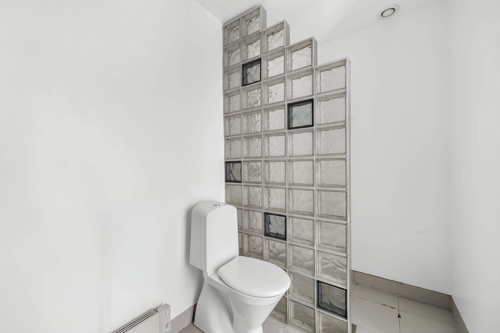 Glassbyggerstein. Galleribilde