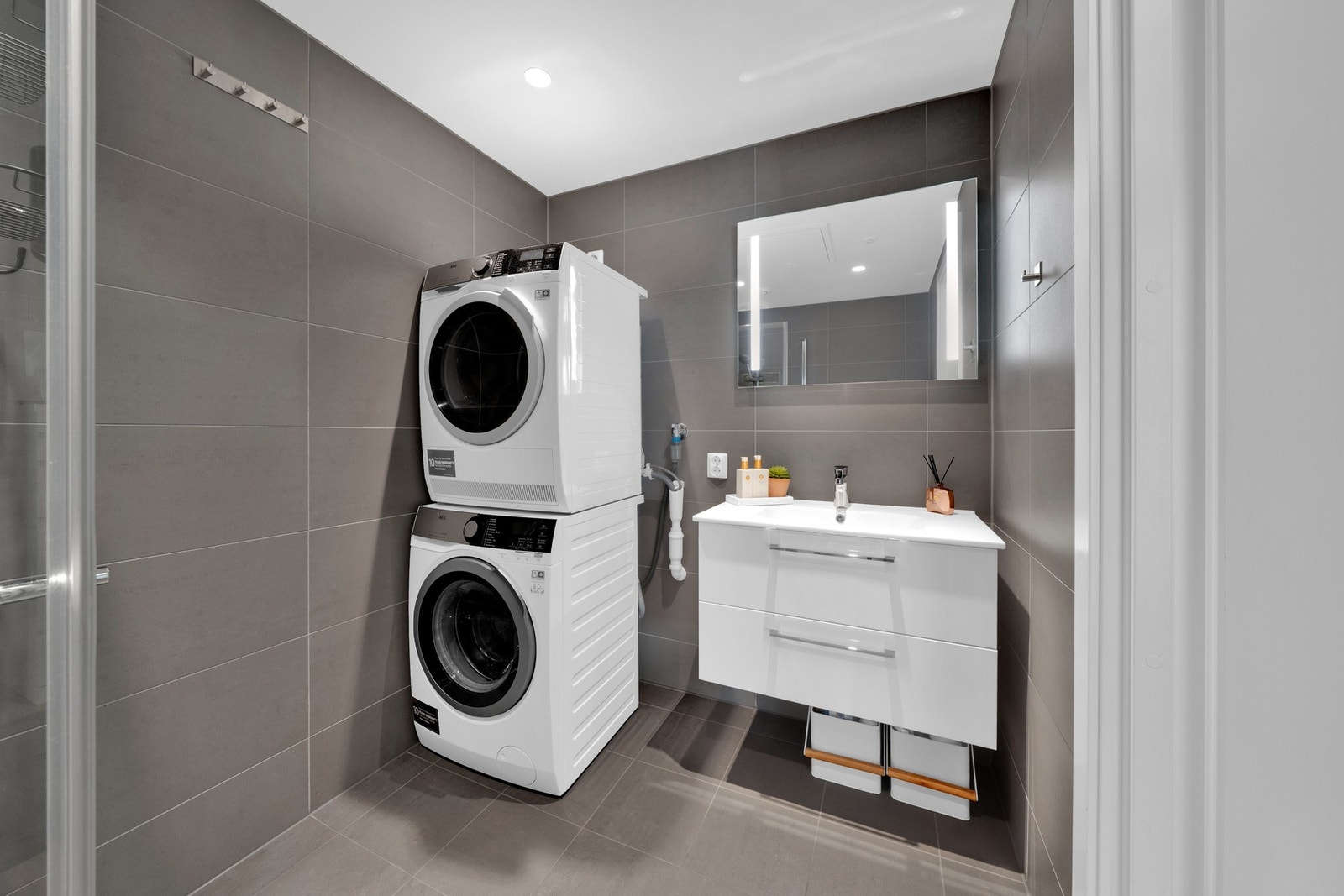 Opplegg til vaskemaskin og tørketrommel Galleribilde